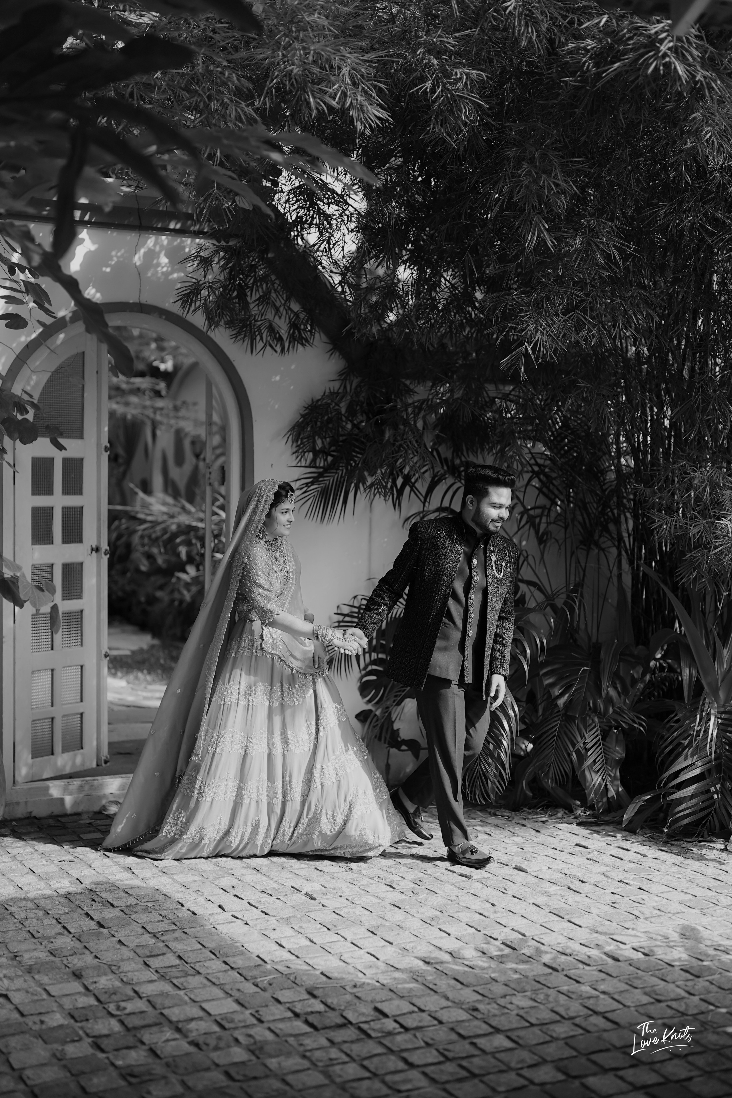 SHIBIL / RISLA. Theloveknots