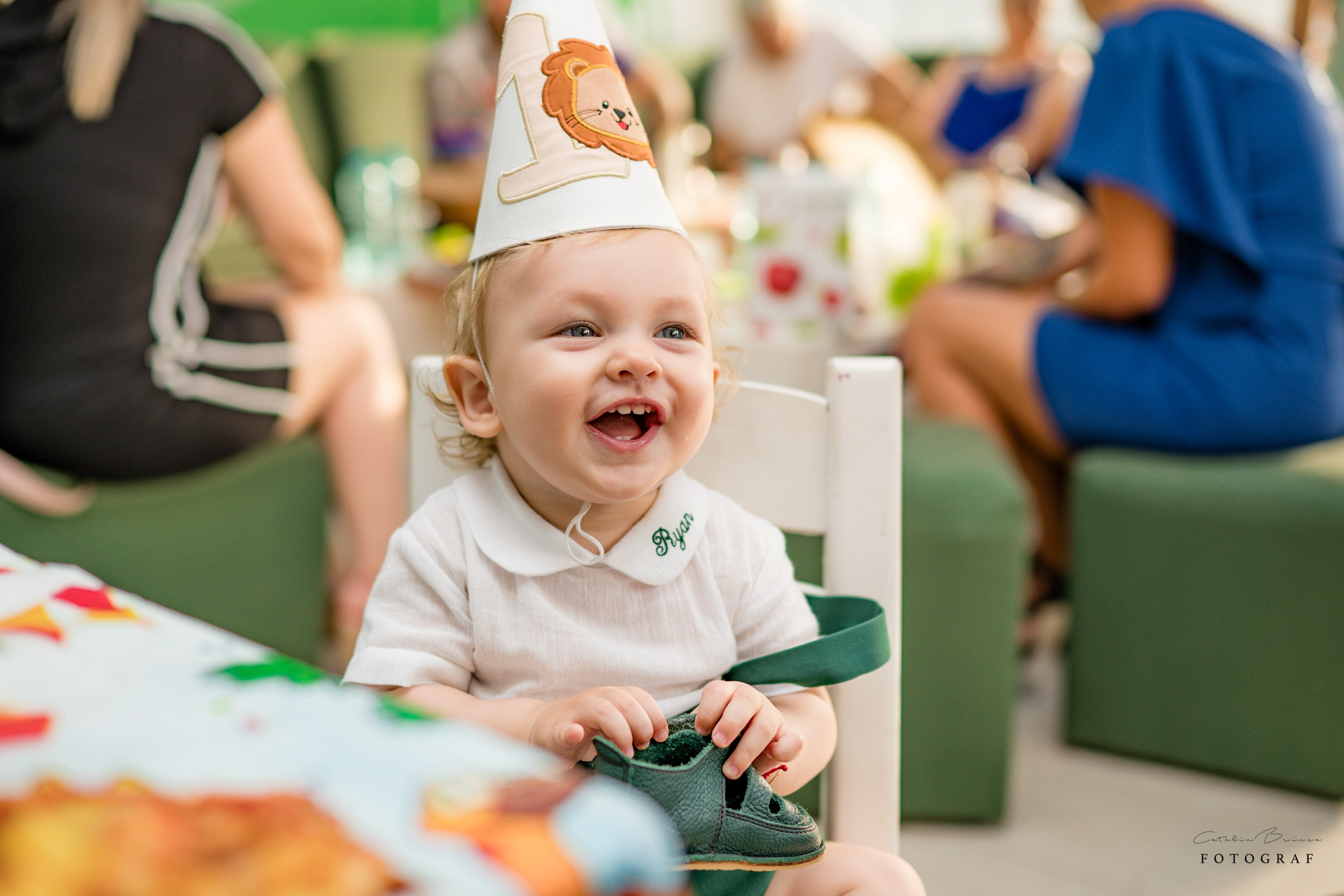 Taiere Mot — Ryan. Catalin Brinza