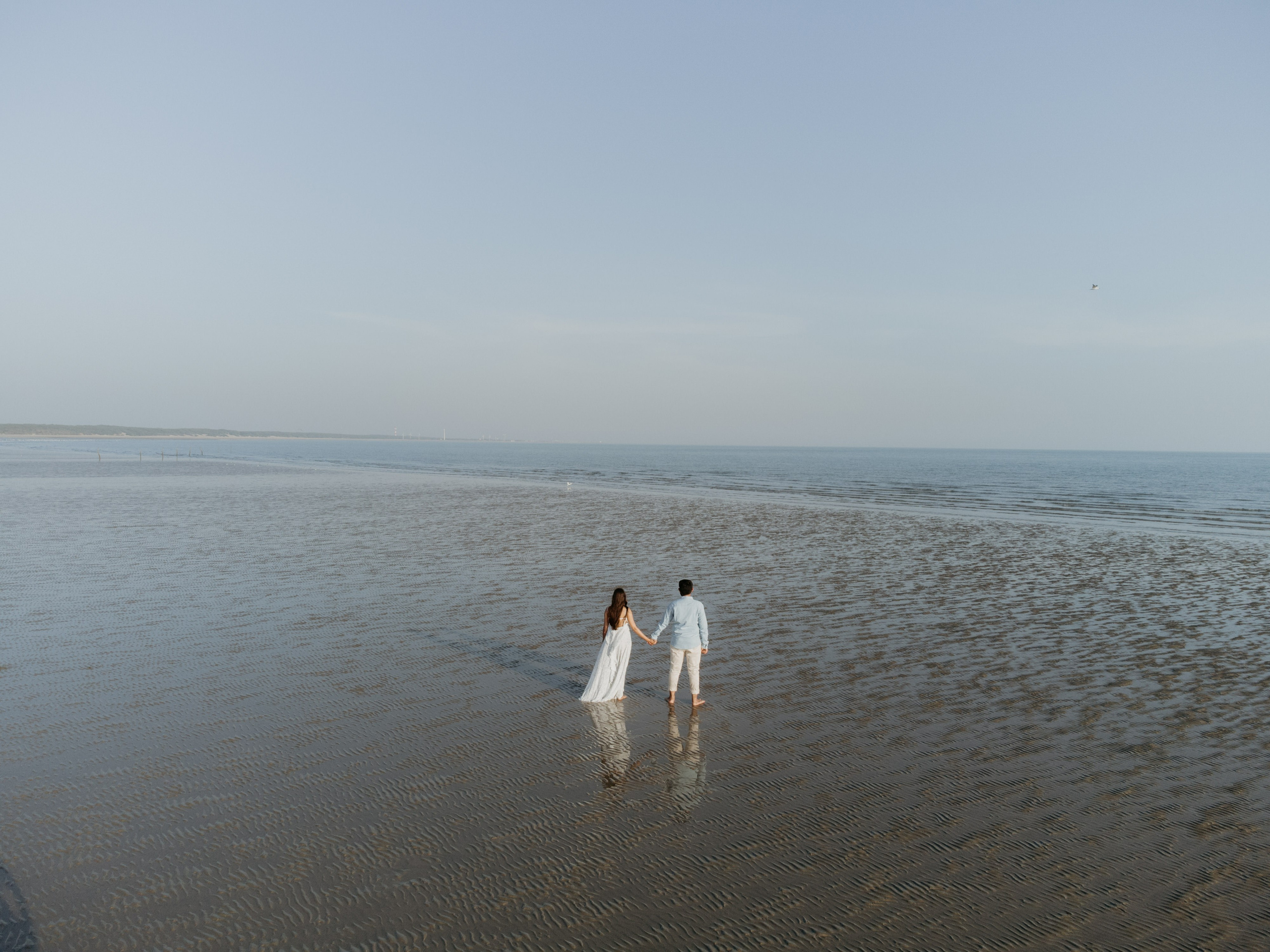 COUPLE SESSIONS. Love Emotions Weddings