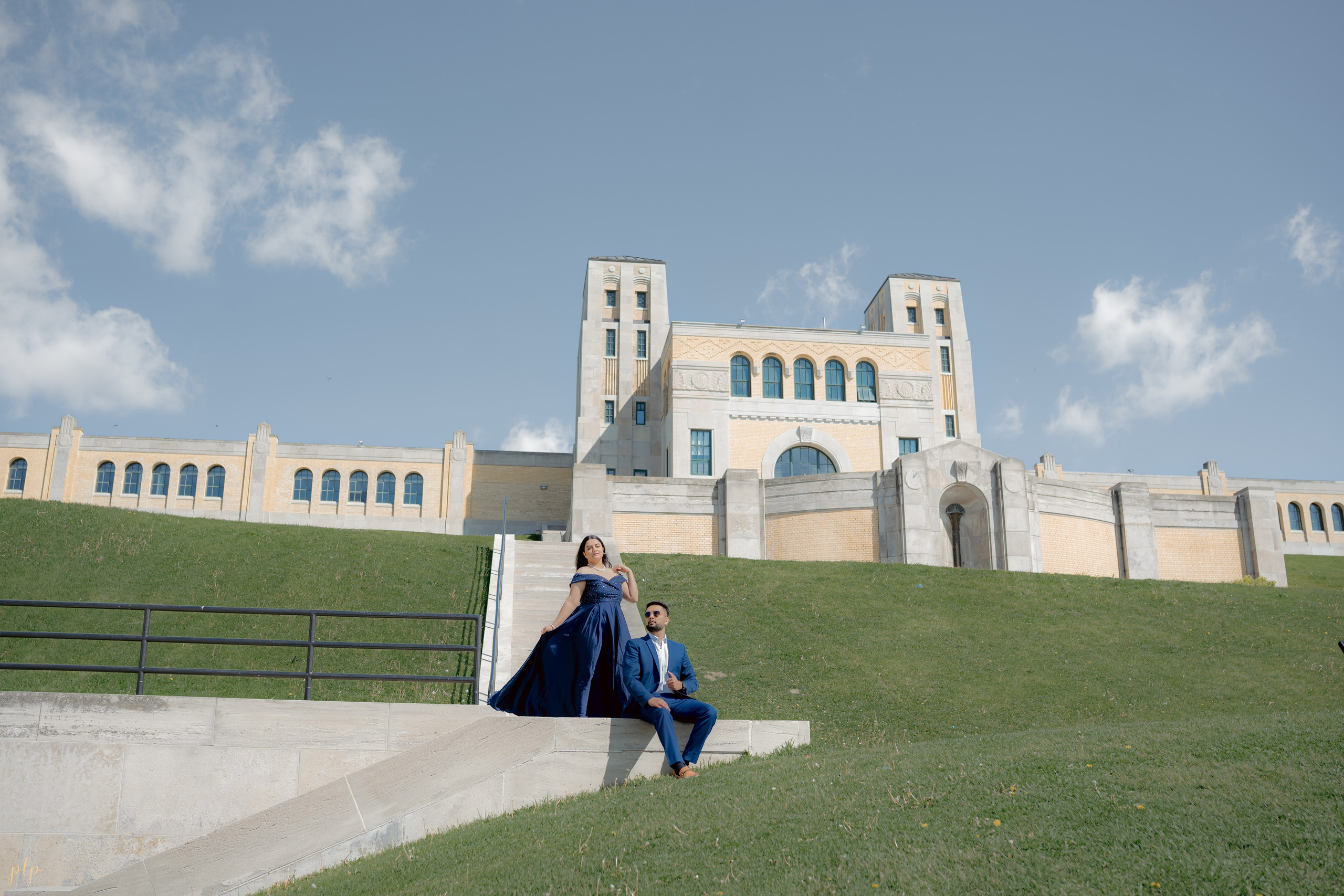 Dhairya and Krupali. Wedding Photographers and Filmmakers