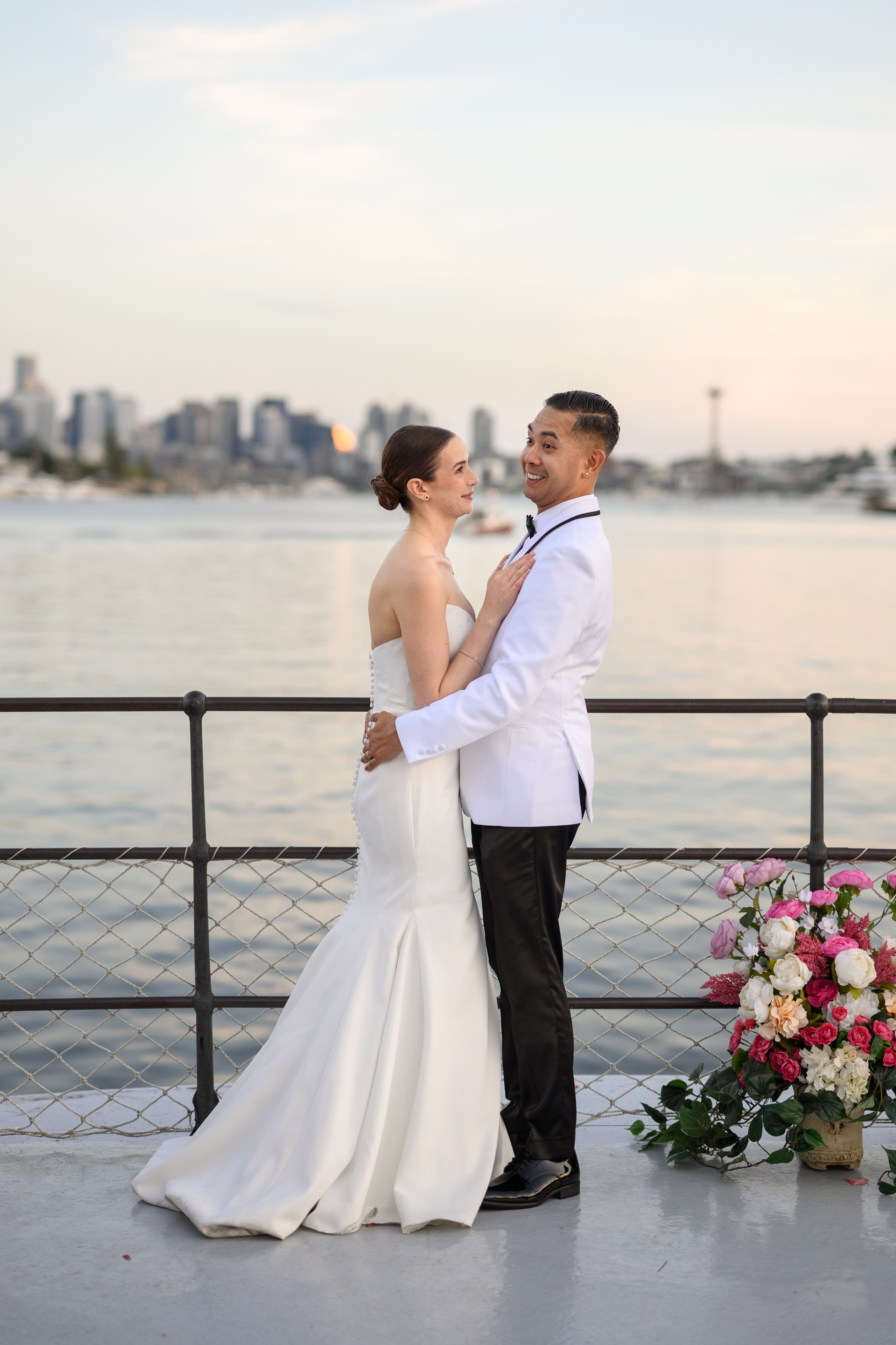 Kevin & Katie. Wedding & portrait photography in the Seattle Area. Helen Michelle photographer
