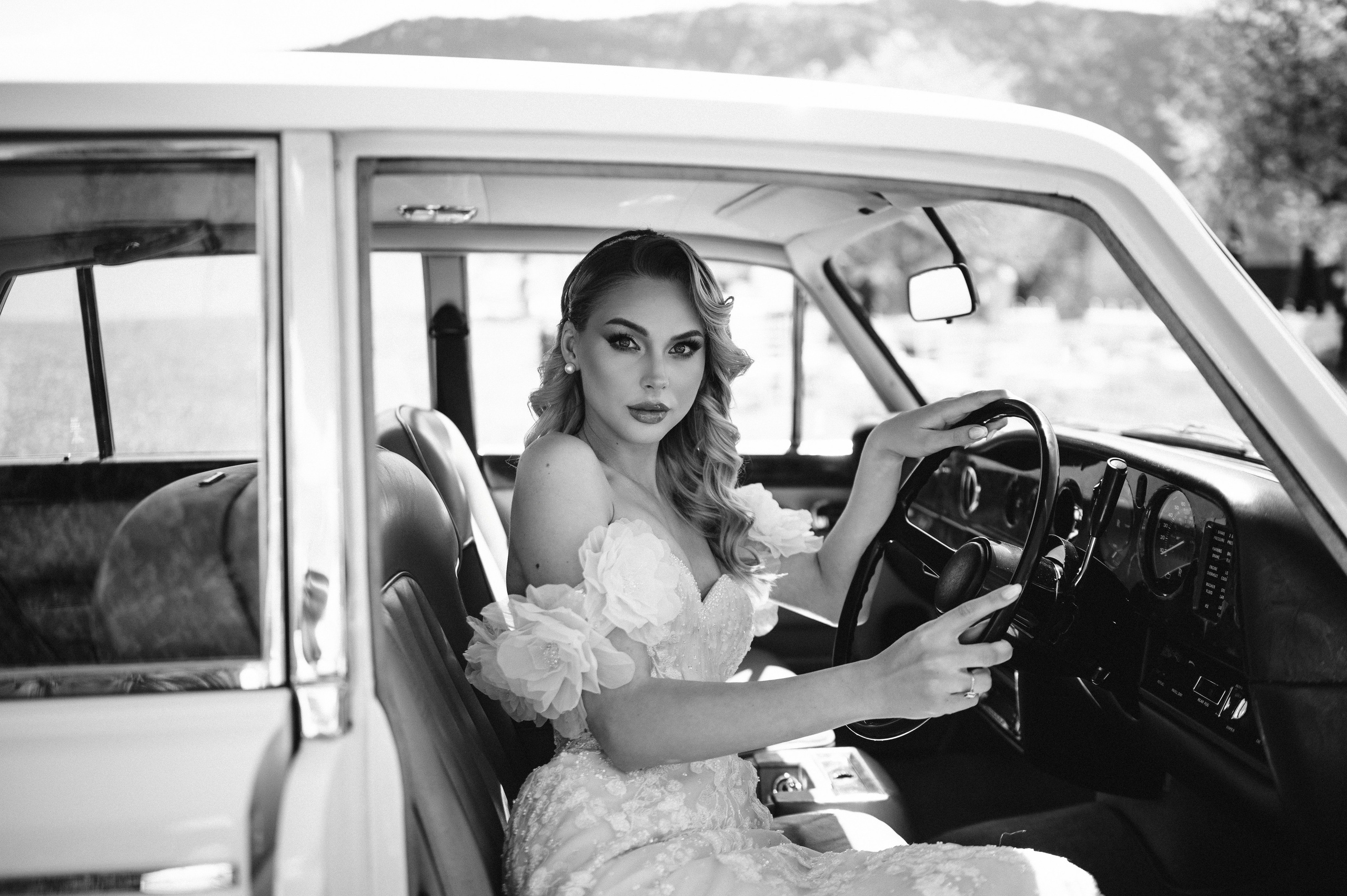 Cristina – Ședință foto bridal editorial | Valentin Melen. Valentin Melen - fotograf de nunta 🤍