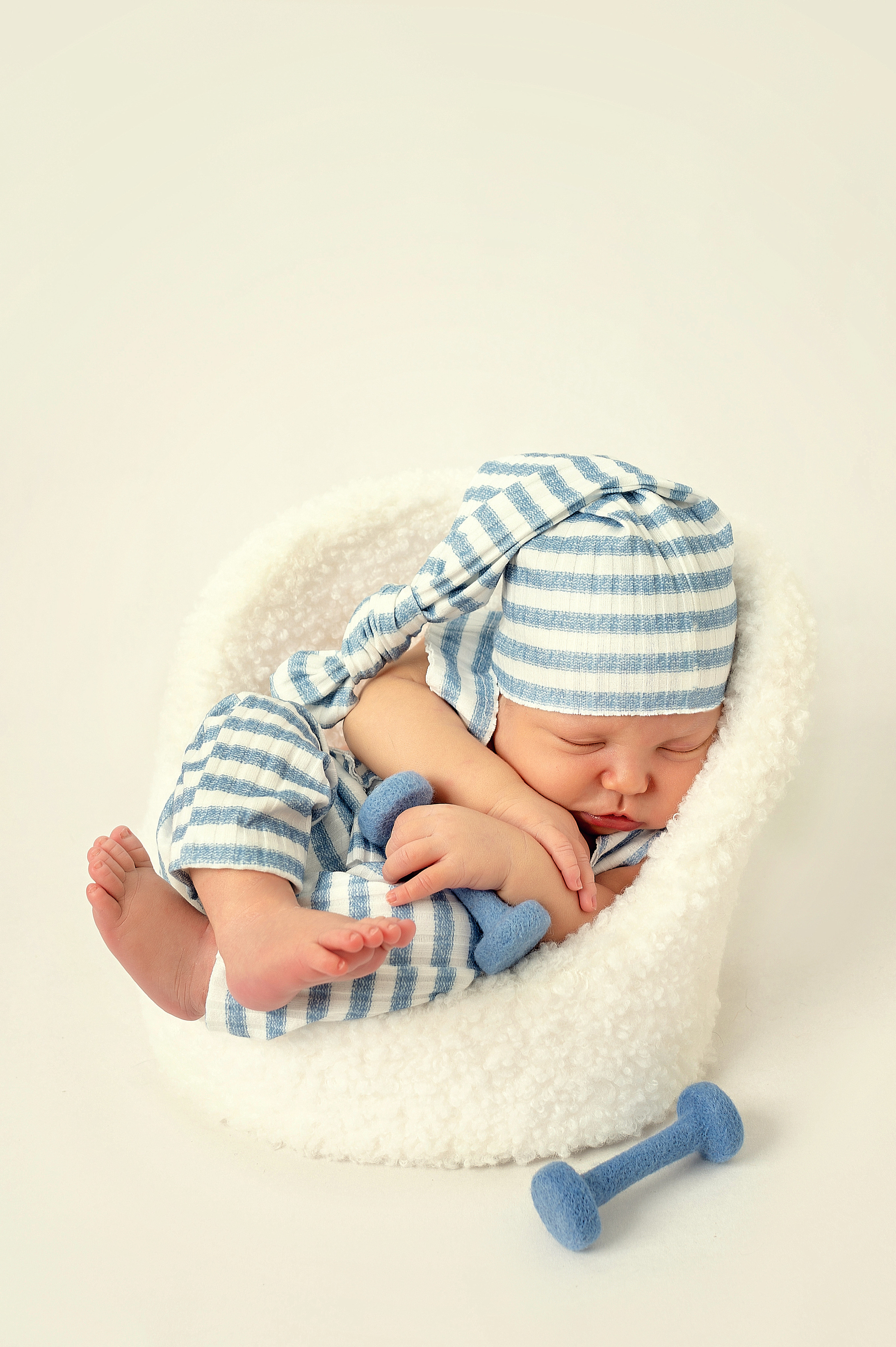 Newbornfotograf Neu-Ulm, Babyfotograf Neu-Ulm, Familienfotograf Neu-Ul. Newbornfotograf Kinderfotograf Ulm Familienfotograf Anastasia Neu-Ulm