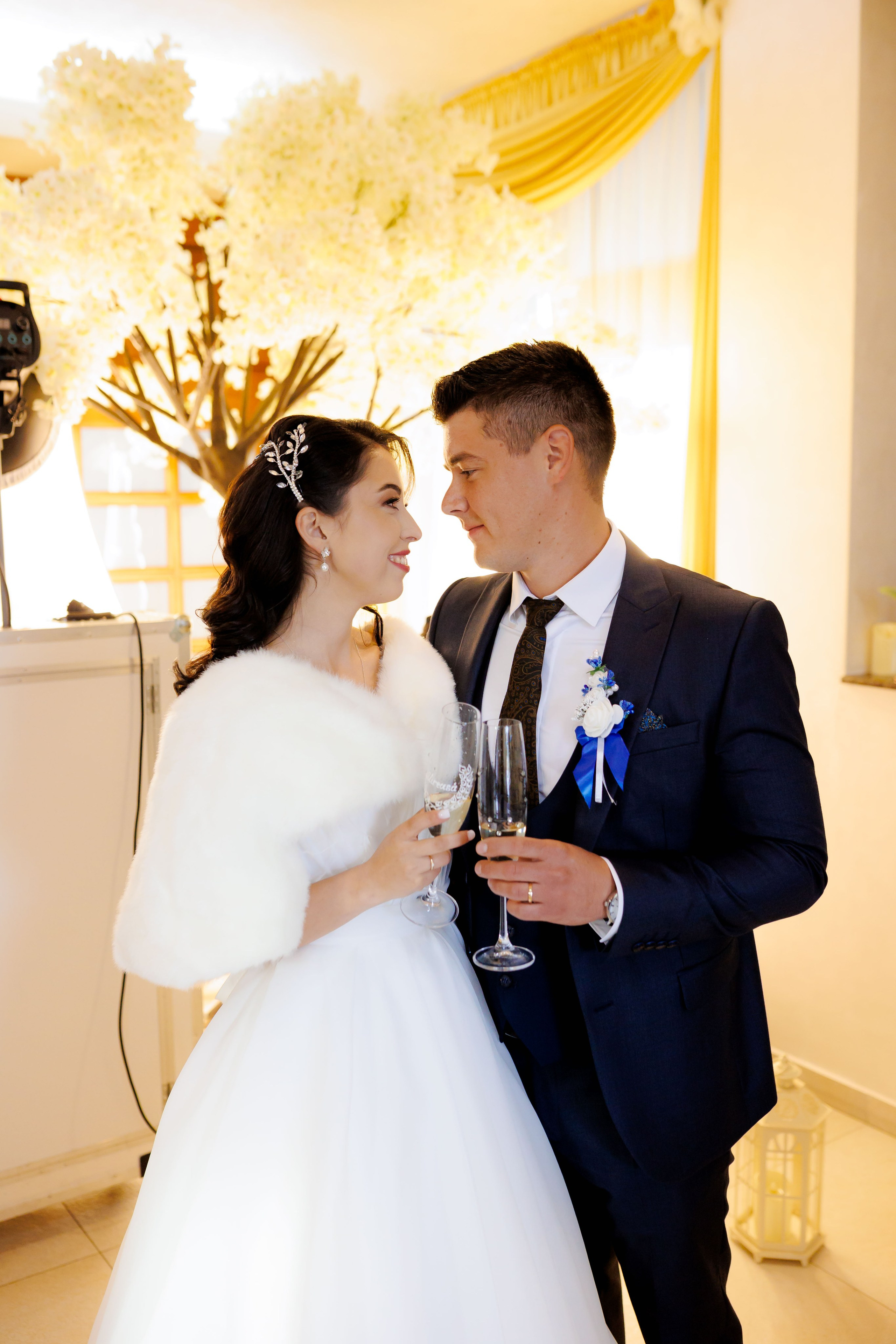 Loredana & Emilian – Ziua Nunții | Videografie - fotografie Botez Suceava, Iași, Botoșani. Servicii foto-video profesionale, pentru momente de neuitat