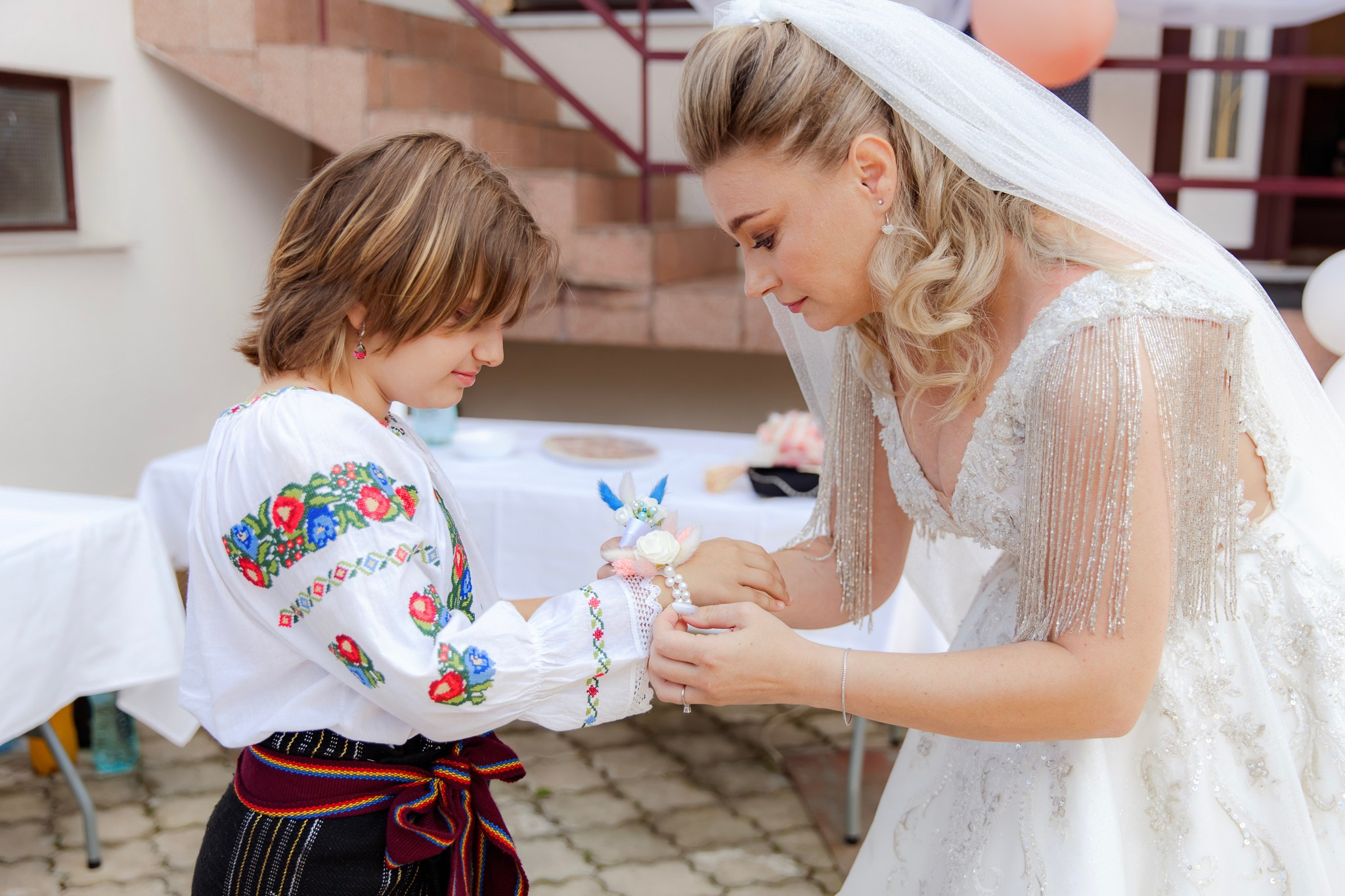 Mihai & Oana. Servicii foto-video profesionale, pentru momente de neuitat