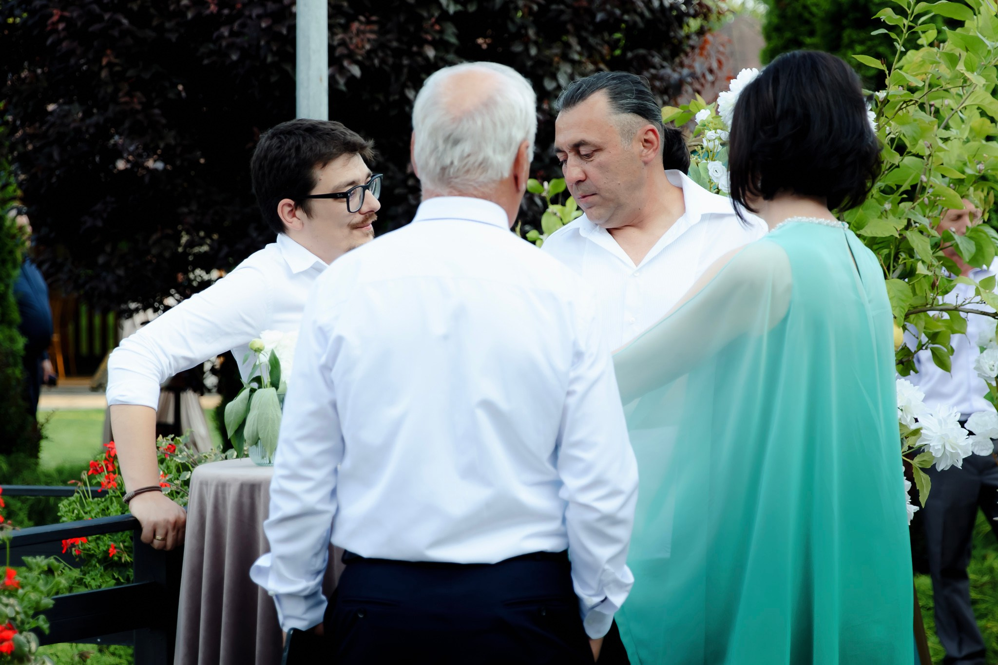 Ioana & Ionuț | Nuntă de poveste la Păstrăvăria Poiana din Mălini județul Suceava. Servicii foto-video profesionale, pentru momente de neuitat