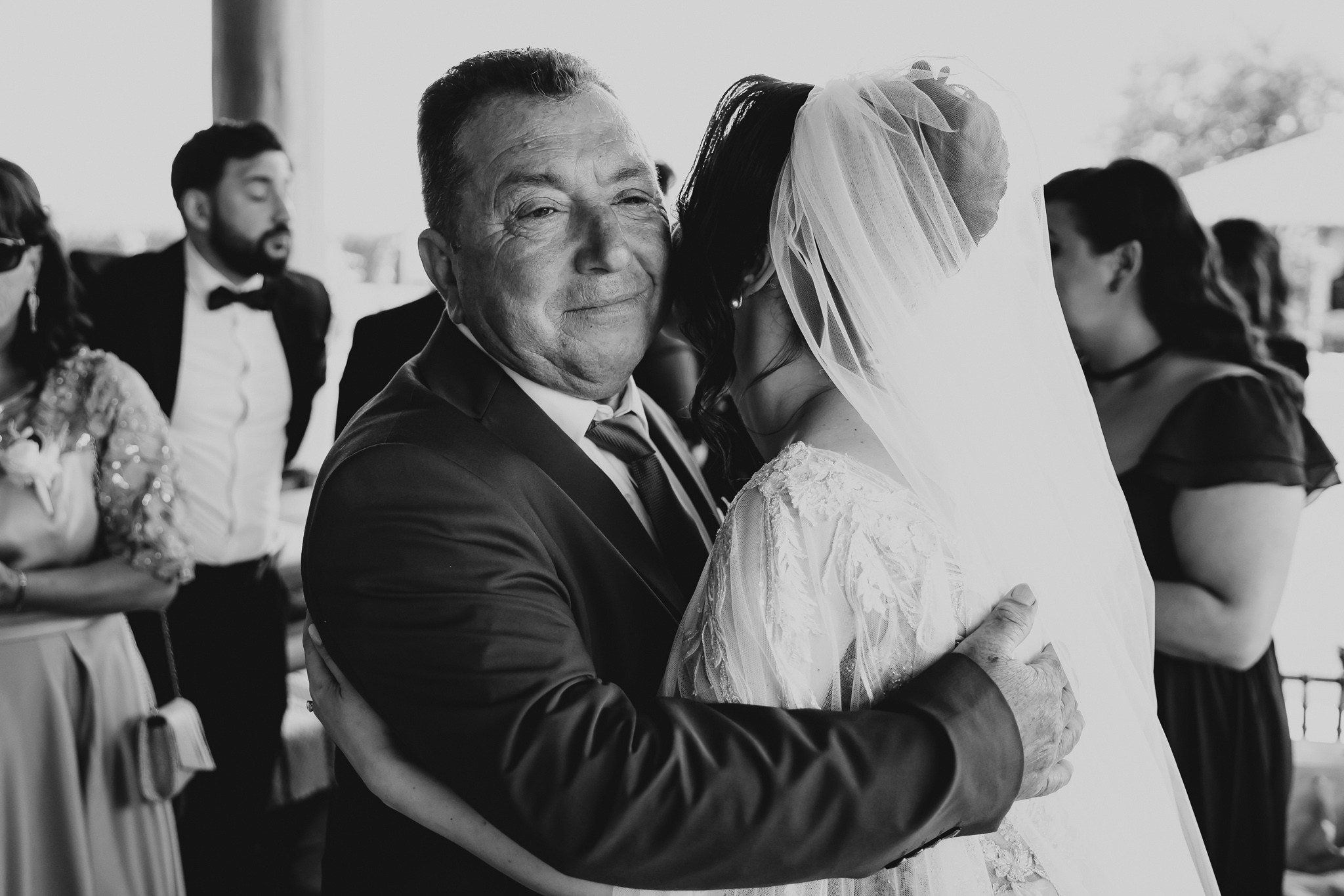 Ioana & Ionuț | Nuntă de poveste la Păstrăvăria Poiana din Mălini județul Suceava. Servicii foto-video profesionale, pentru momente de neuitat