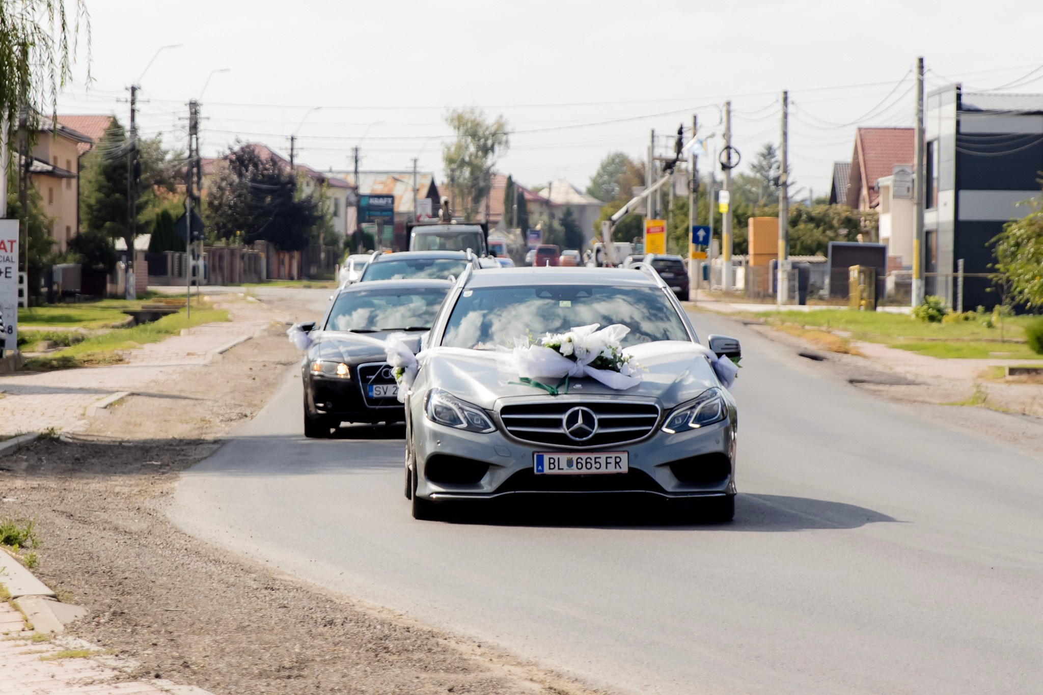 Mihai & Oana. Servicii foto-video profesionale, pentru momente de neuitat