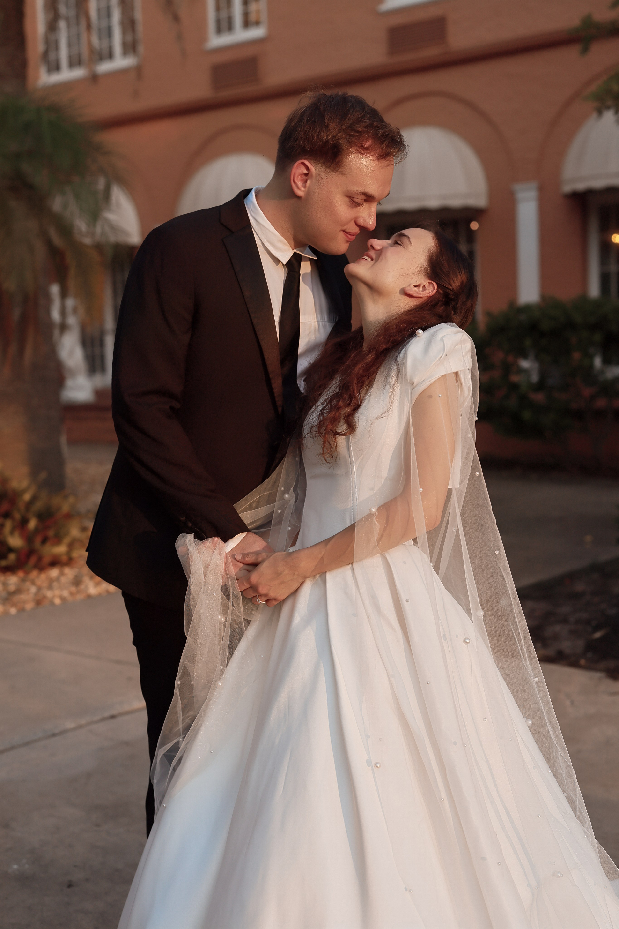Venice, Florida Elopement. Wedding and family photographer Olga Belianskaia