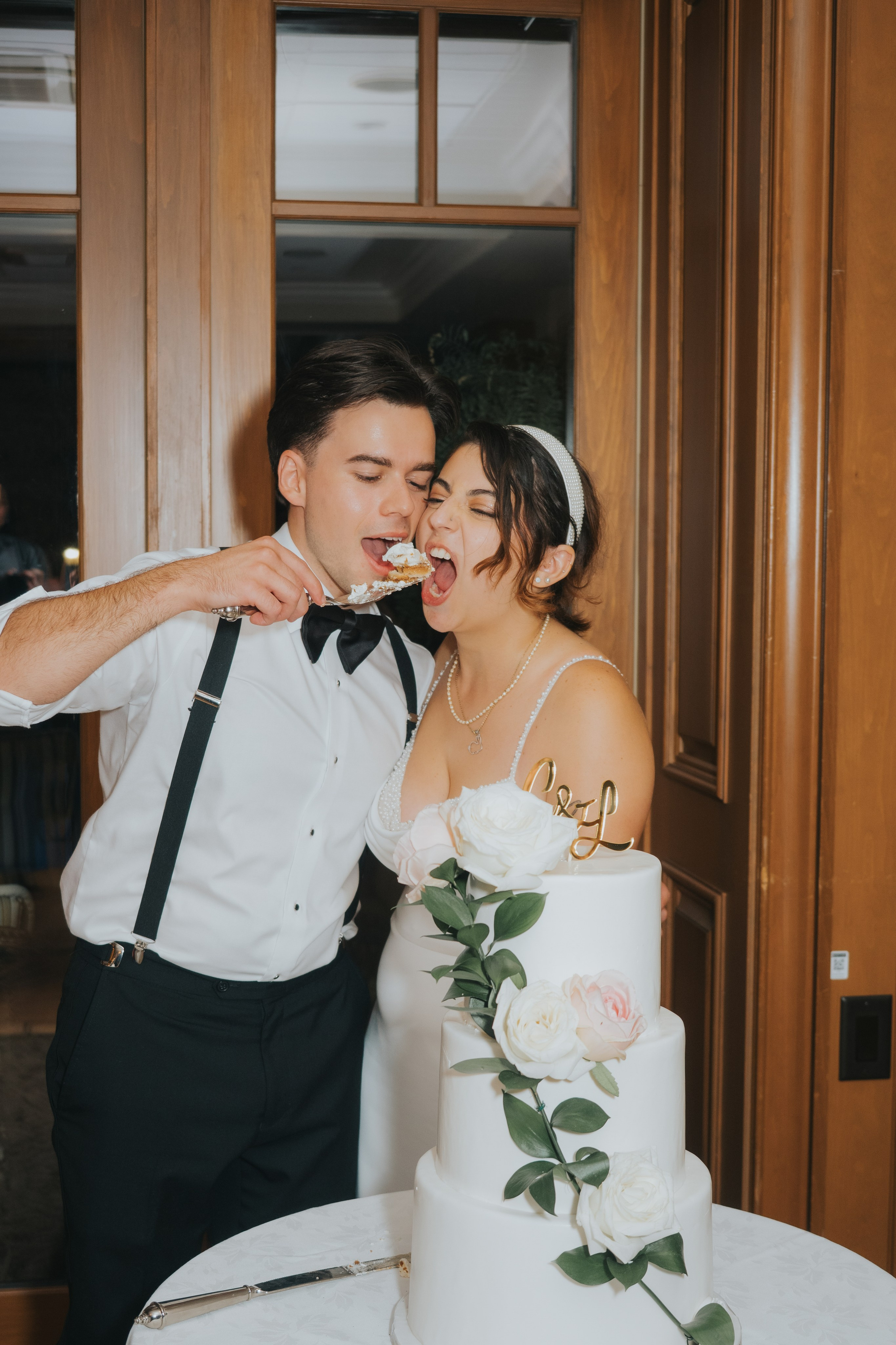 Wedding of Cassandra and Loïc in Beaconsfield, Montreal. Wedding and Family Photography Montreal Muriel Oe Photo