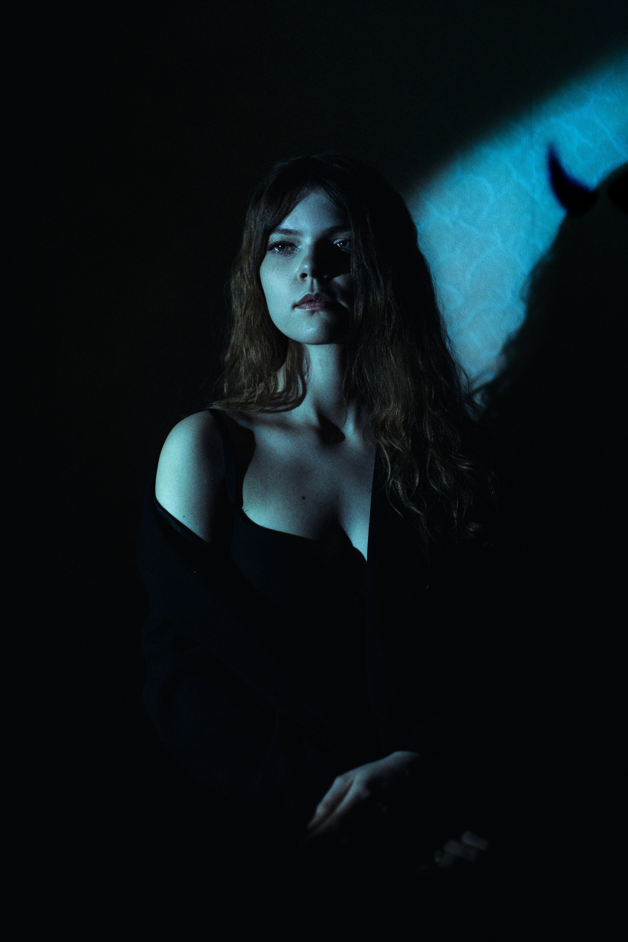 Self Portraits. Yana — Cinematic Photoshoots in Minsk