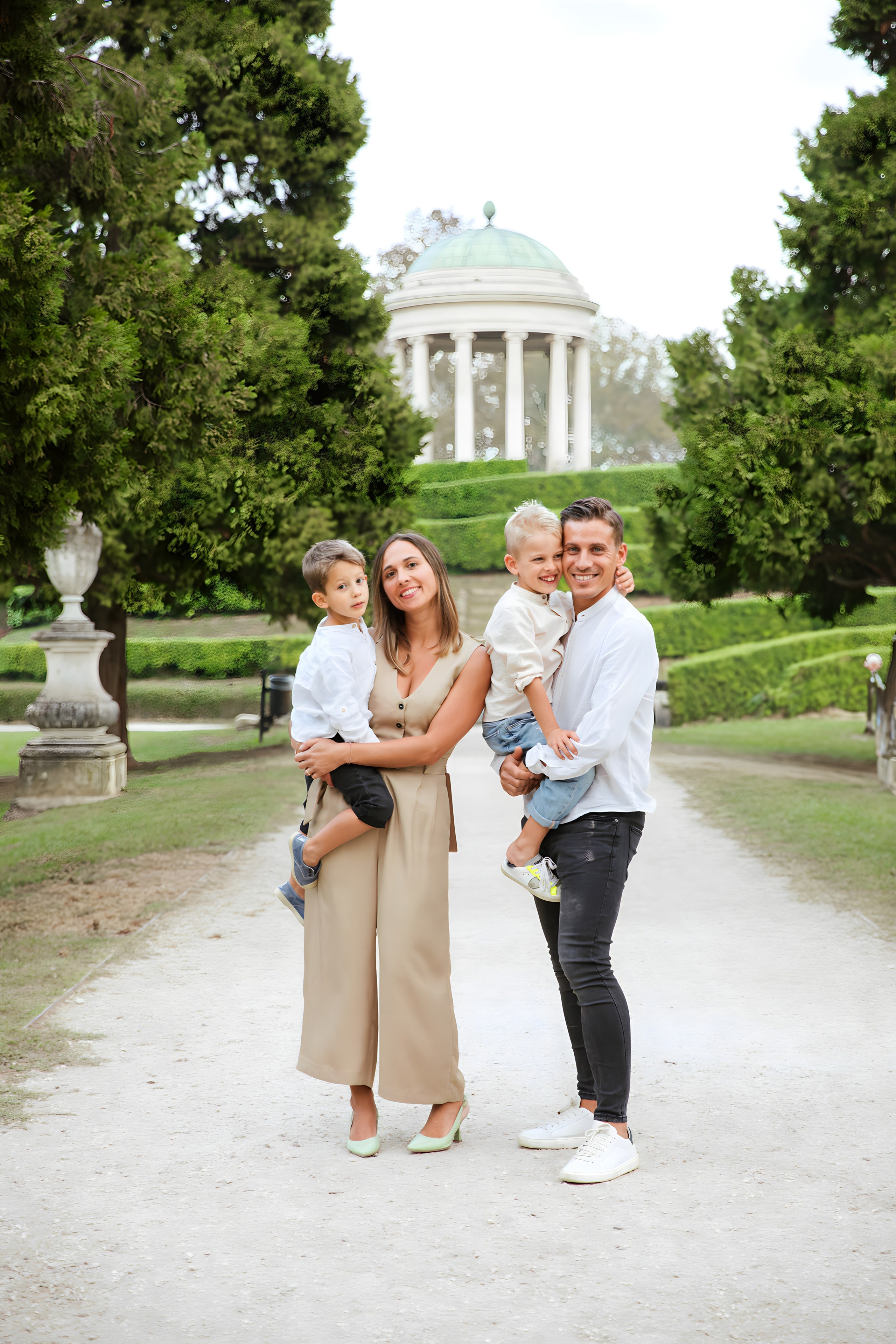 Maggie e la sua bellissima famiglia. Luci e Capricci Photography