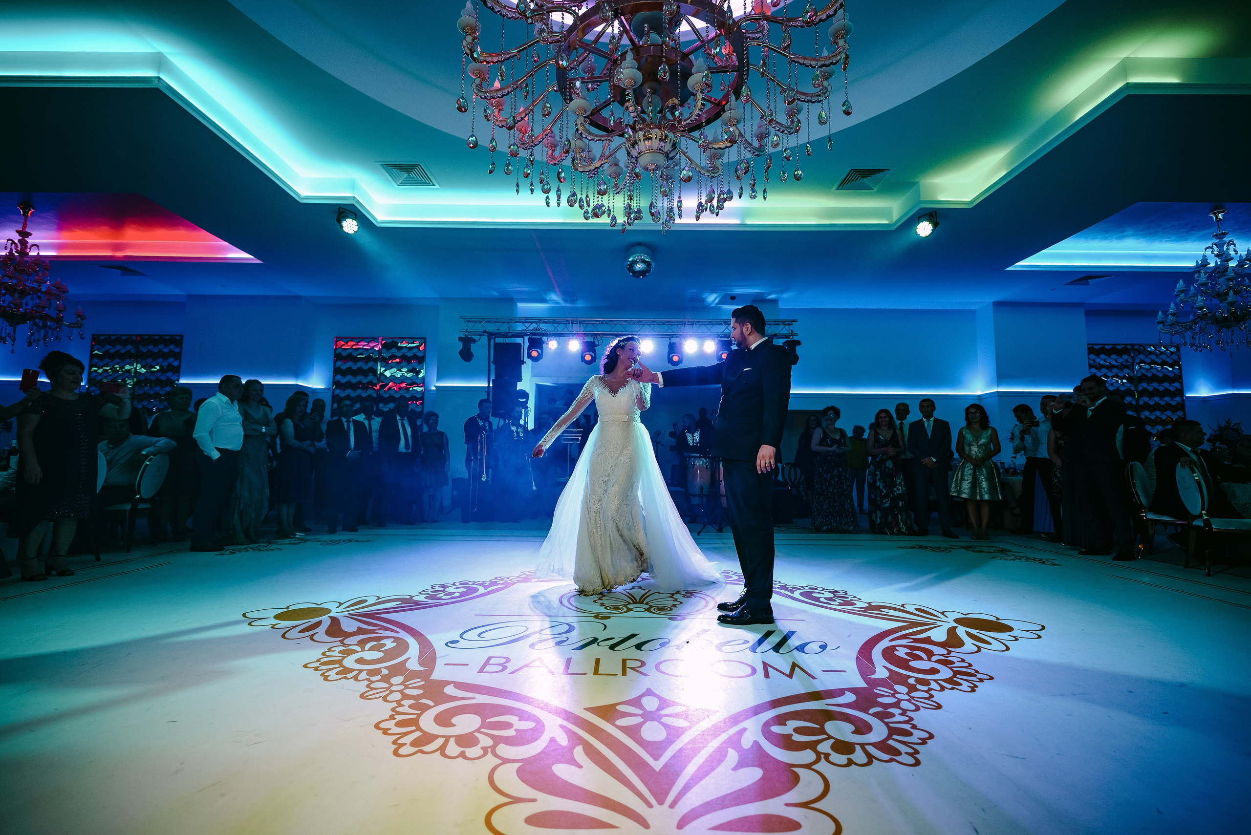 Nuntă Cristina & Petrino | Fotograf nuntă elegant