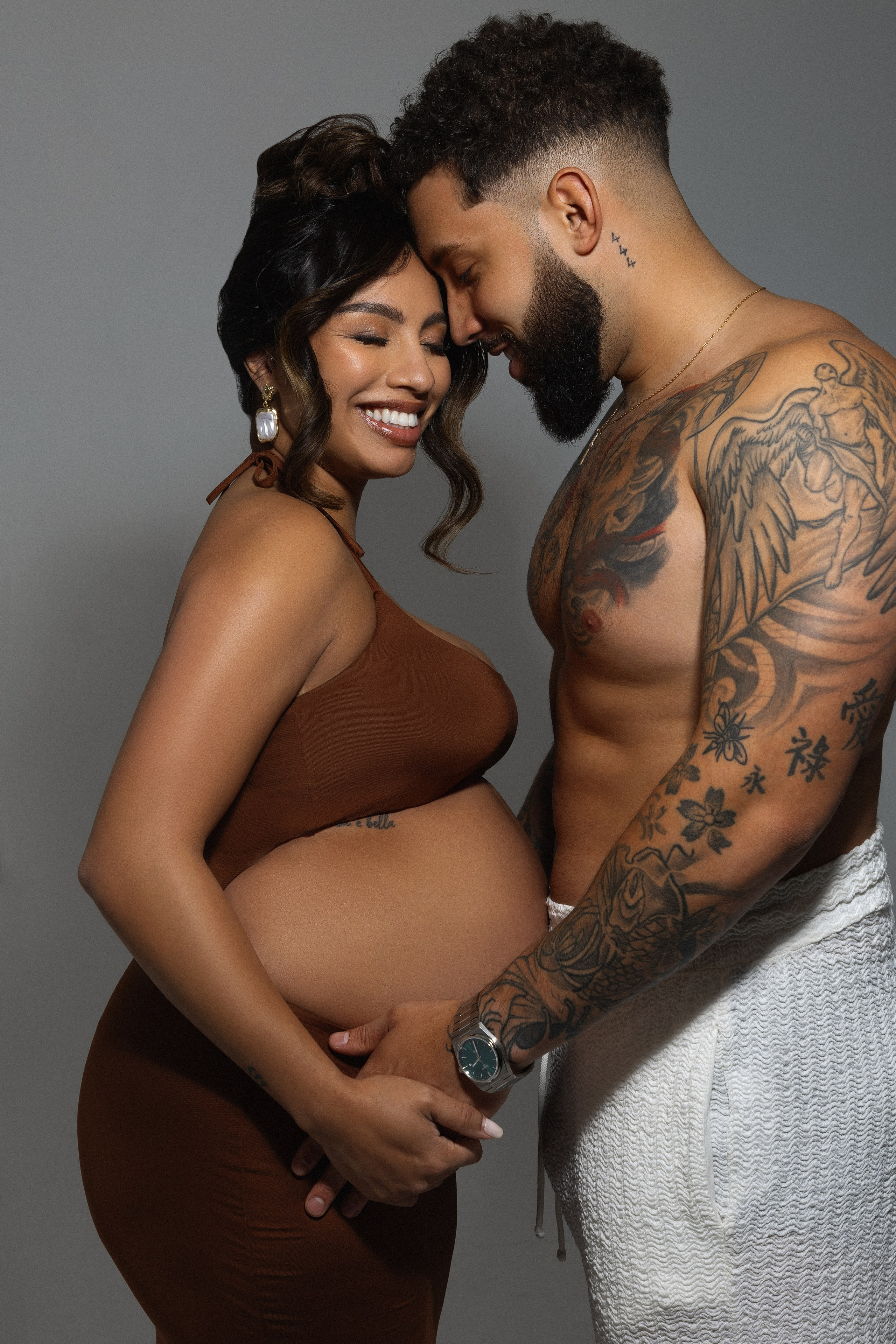 Maternity. Julia Kuzmovych personal and pregnancy photographer in London