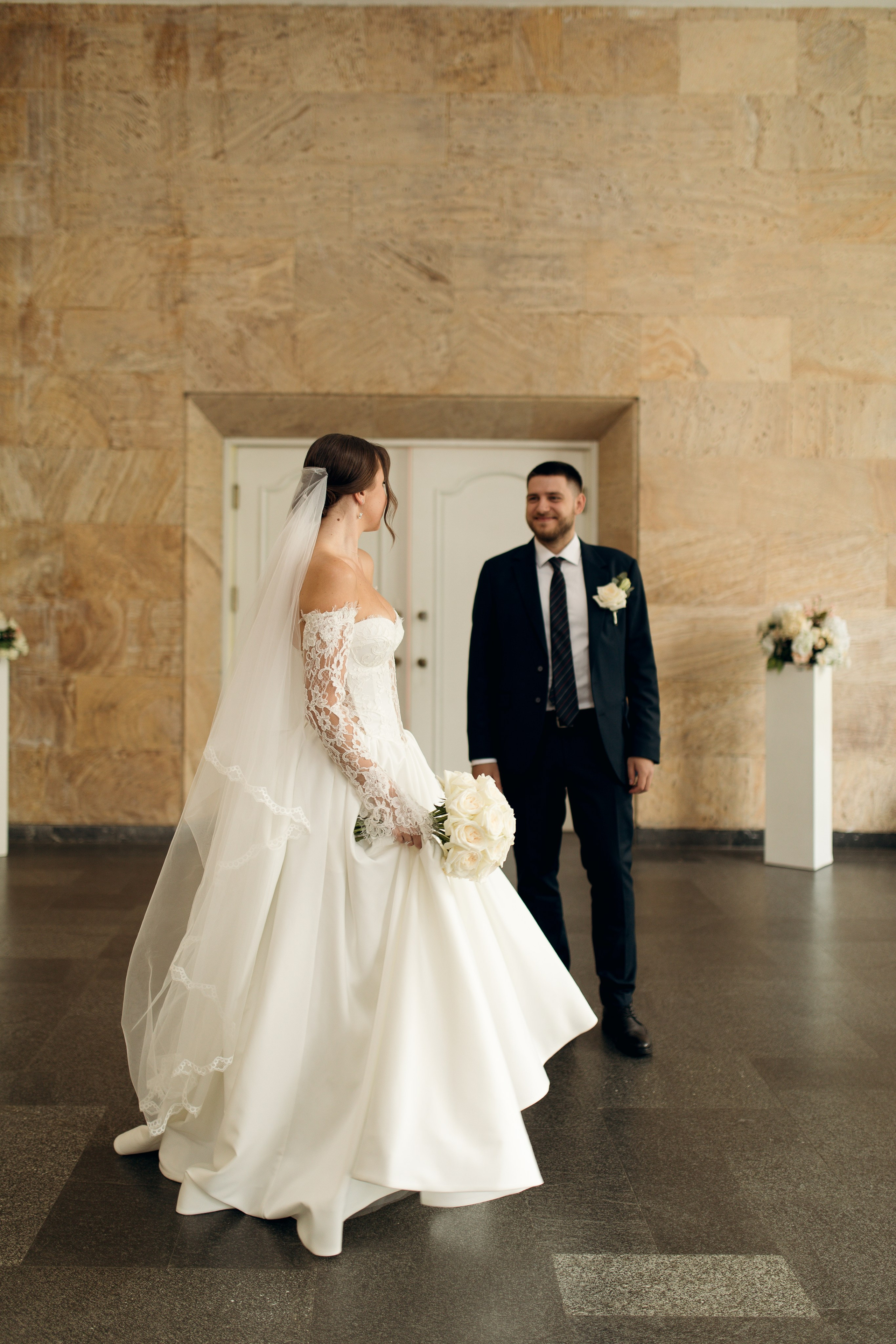 Денис & Каріна. Wedding photographer in Georgia