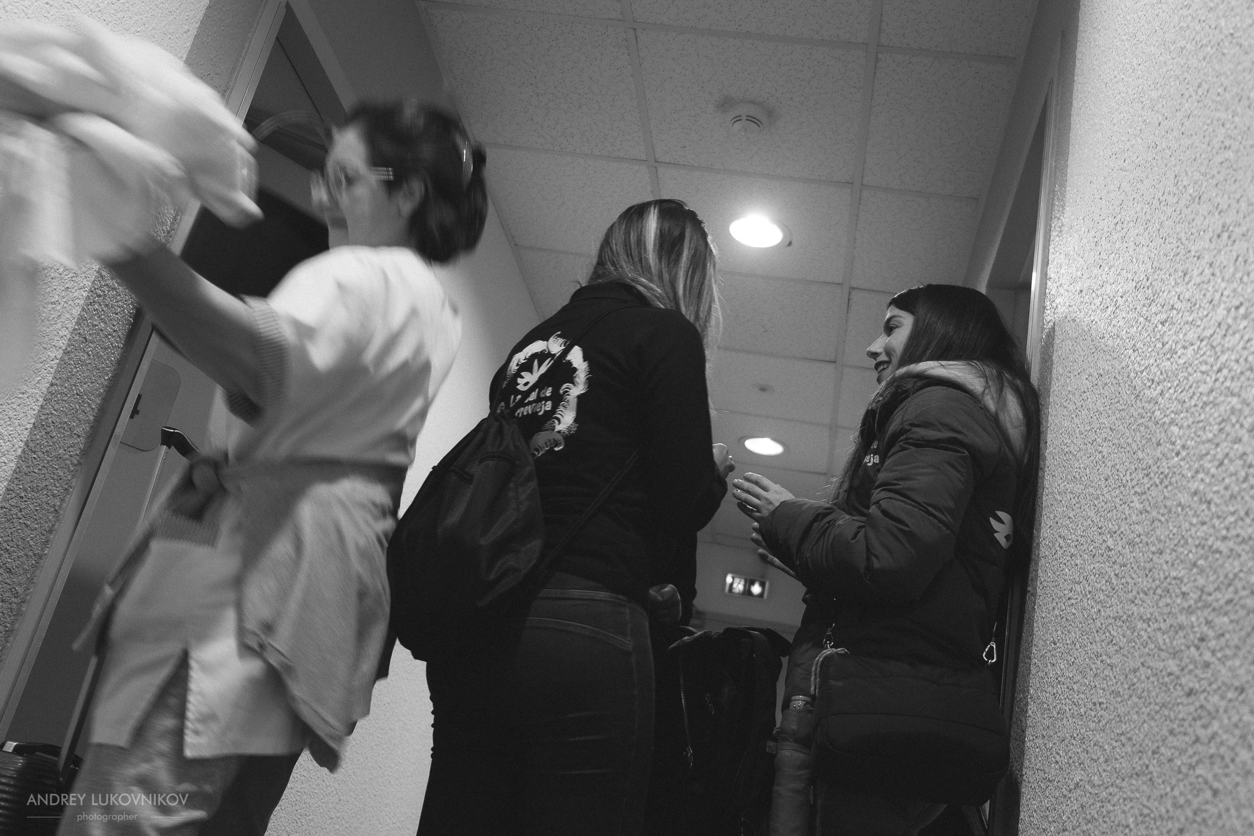 Backstage and carnival photographer in Europe — Spain, France, Italy | Andrey Lukovnikov