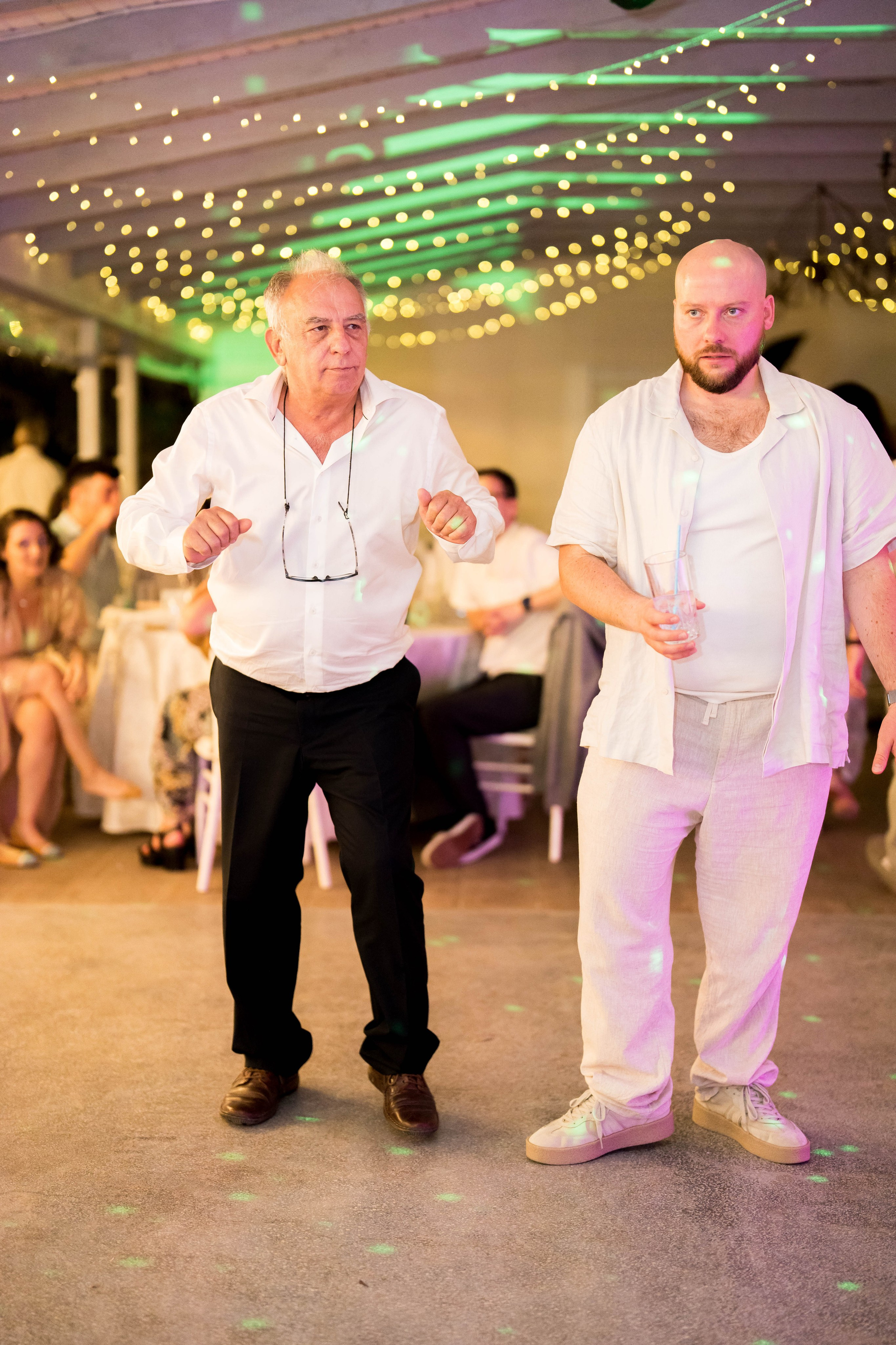 PARTY. Gabriel Florea — Fotograf nuntă București