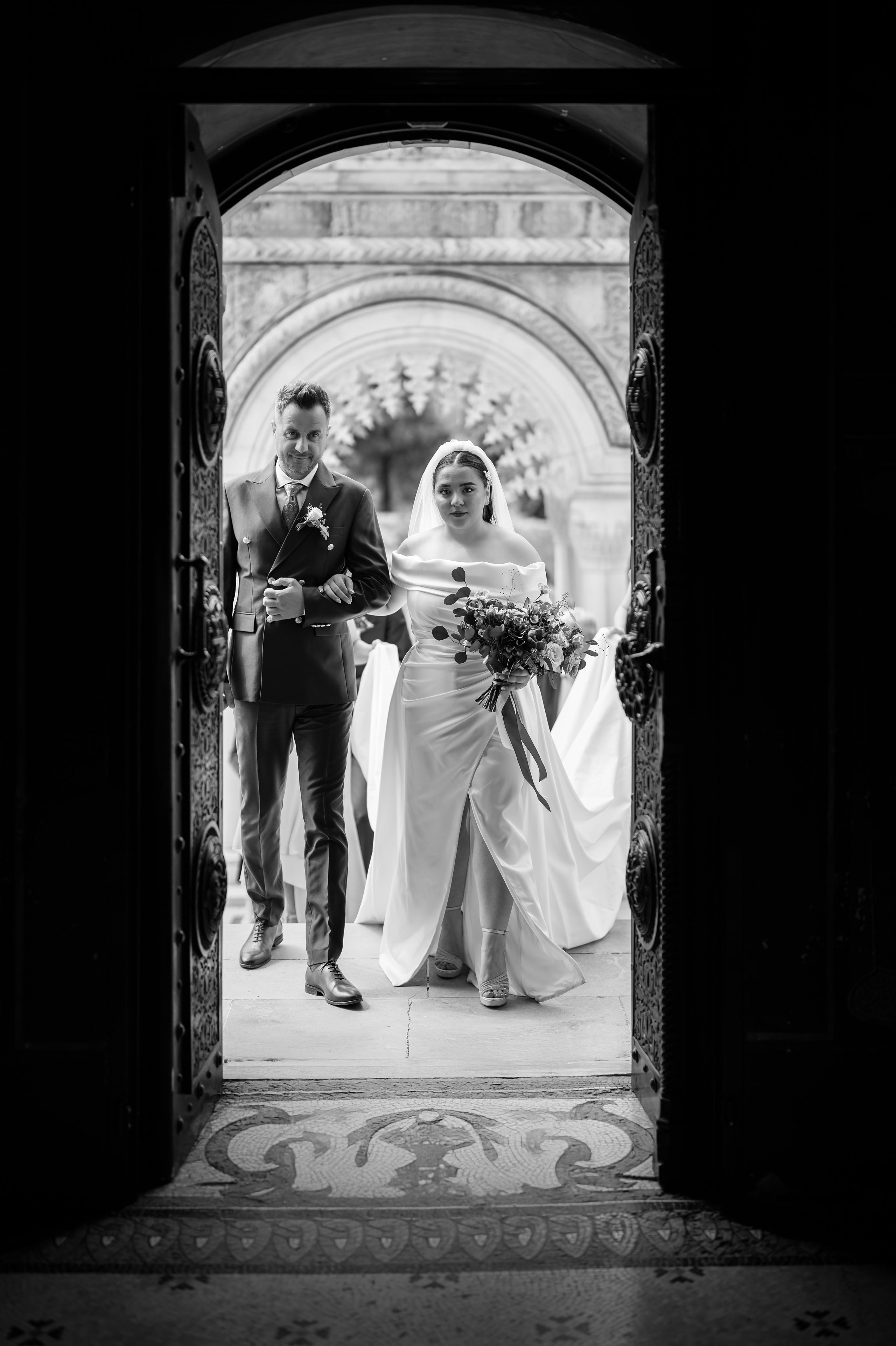 Iuliana & Lucian. Gabriel Florea — Fotograf nuntă București