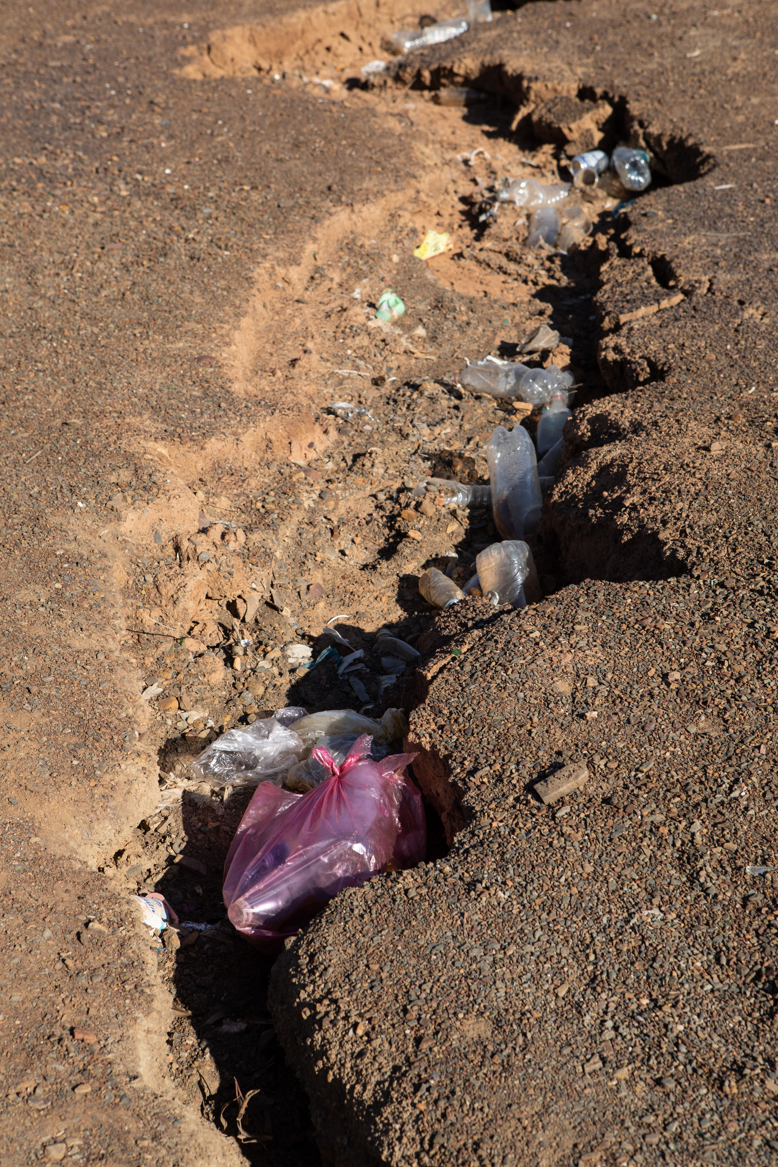 Garbage landscape. Documentary, lifestile photographer in Morocco Marina Chaikovskaia