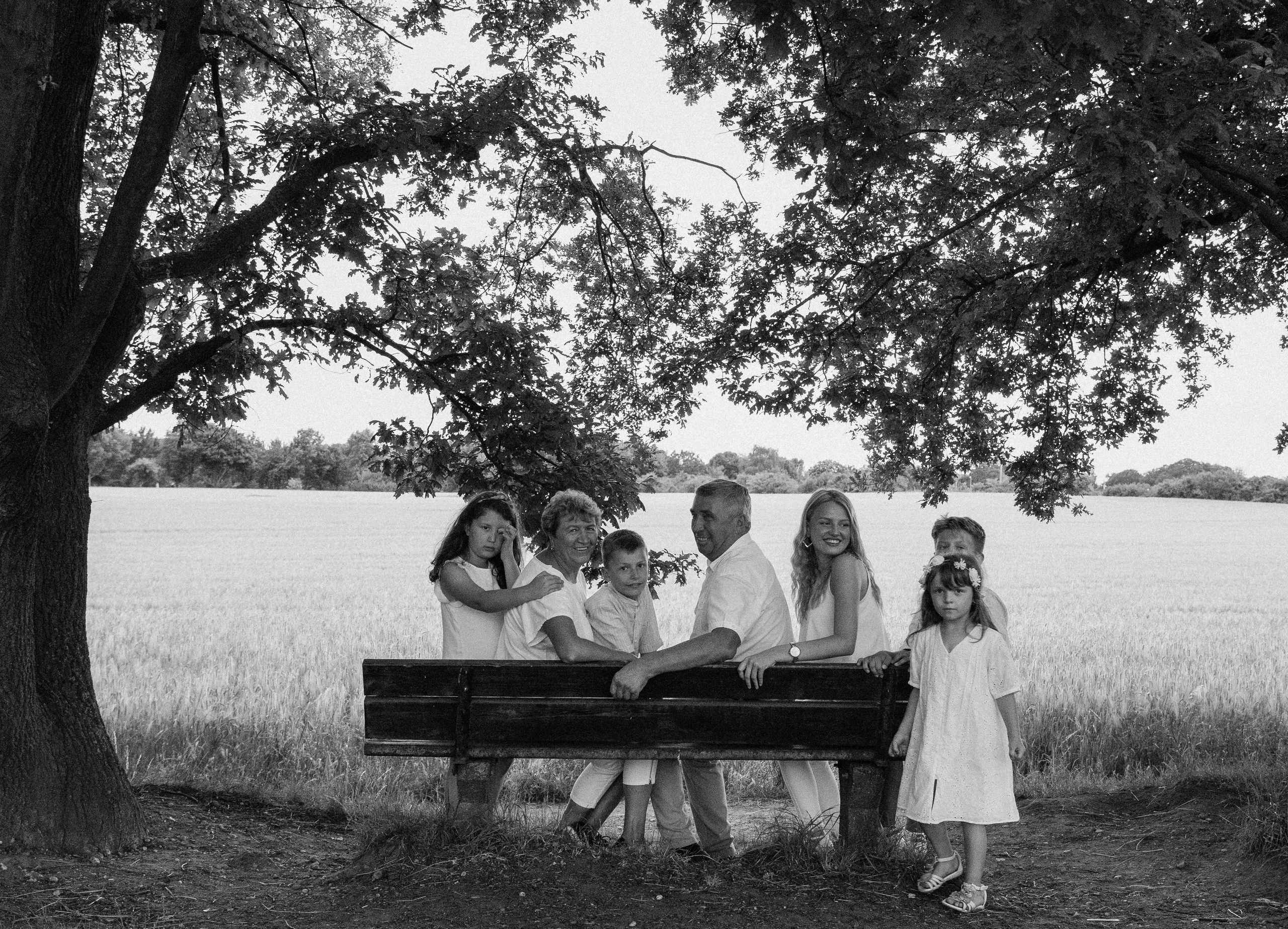 FAMILIENSHOOTING 3 GENERATIONEN MITEINANDER. Familien & Hochzeitfotografin Nadja Holzmann