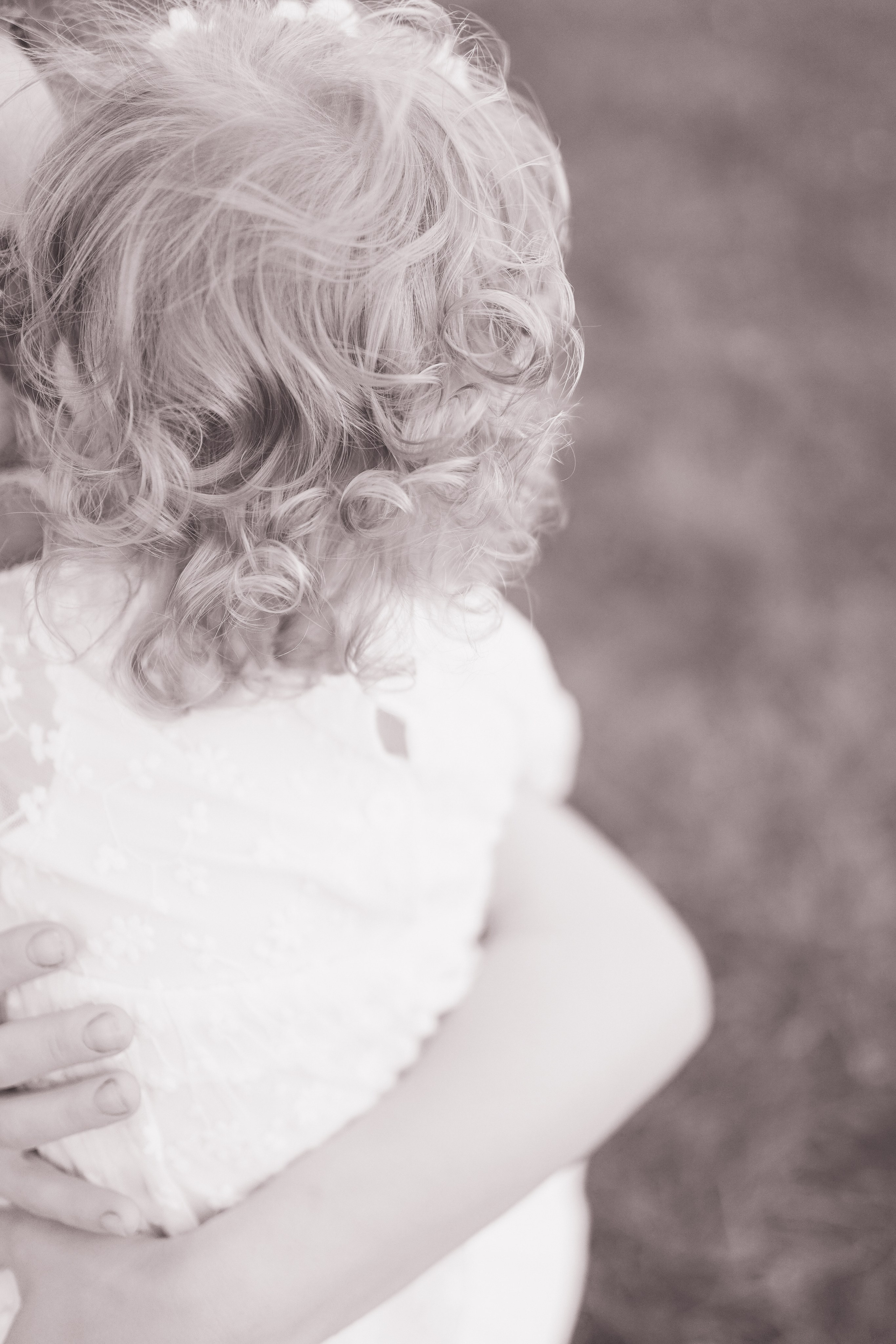 Mother Earth: Proiect de Fotografie Maternitate | Mădălina Beda. Madalina Beda- Artist vizual, fotograf, doula la nastere, consultant babywearing Brasov si in toata tara