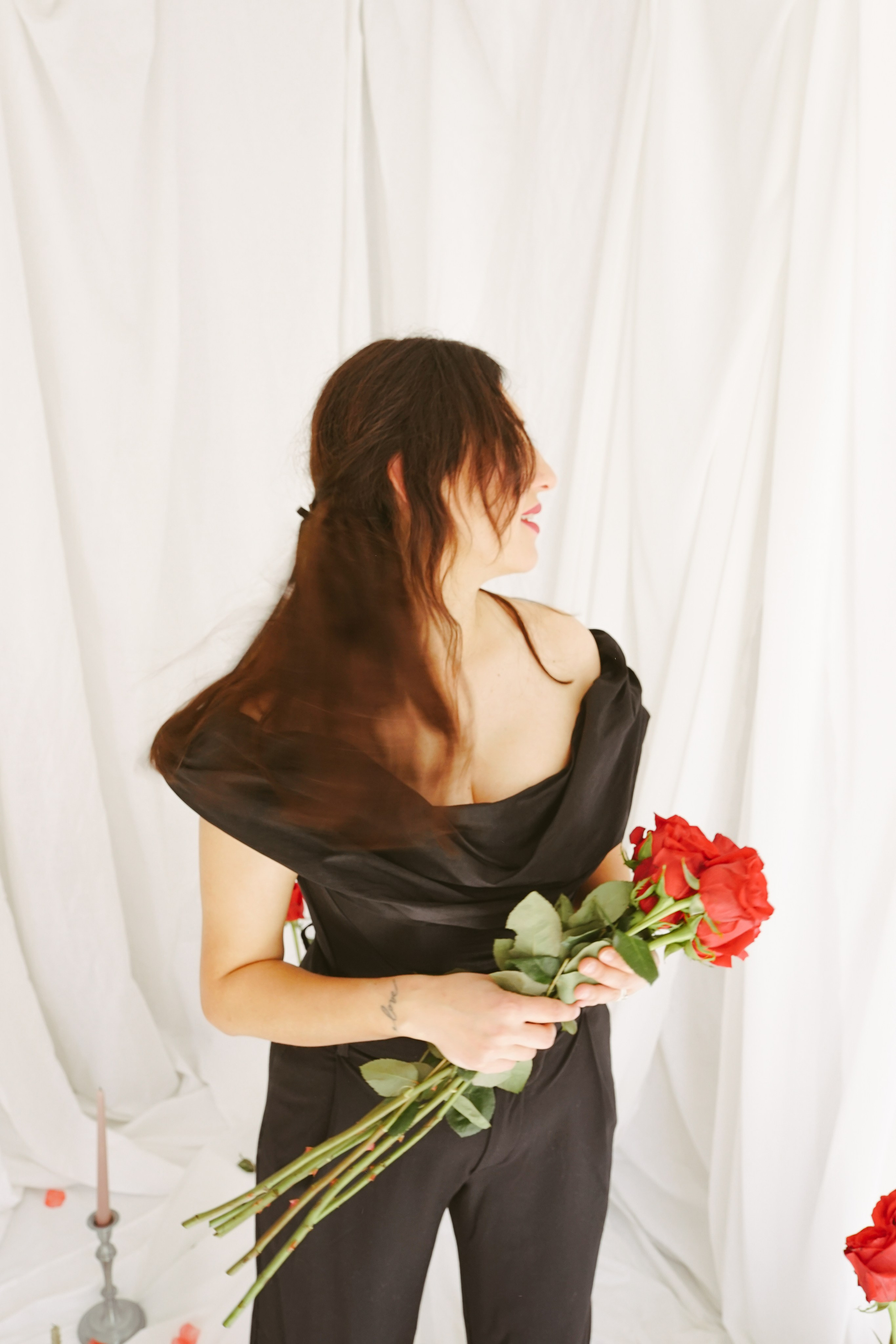 Fotografie de Portret Brașov | Artist Mădălina Beda. Madalina Beda- Artist vizual, fotograf, doula la nastere, consultant babywearing Brasov si in toata tara