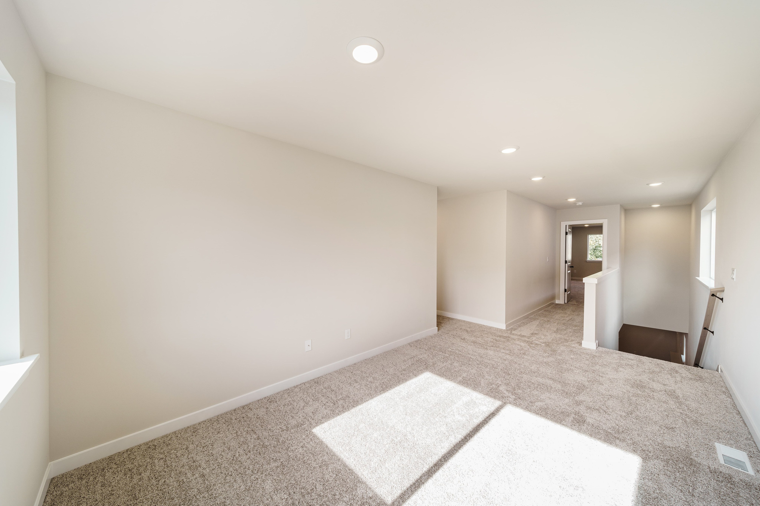 Real Estate photography. Washington state. EVAN ARISTOV WEDDING PHOTOGRAPHY — Seattle Wedding Photographer