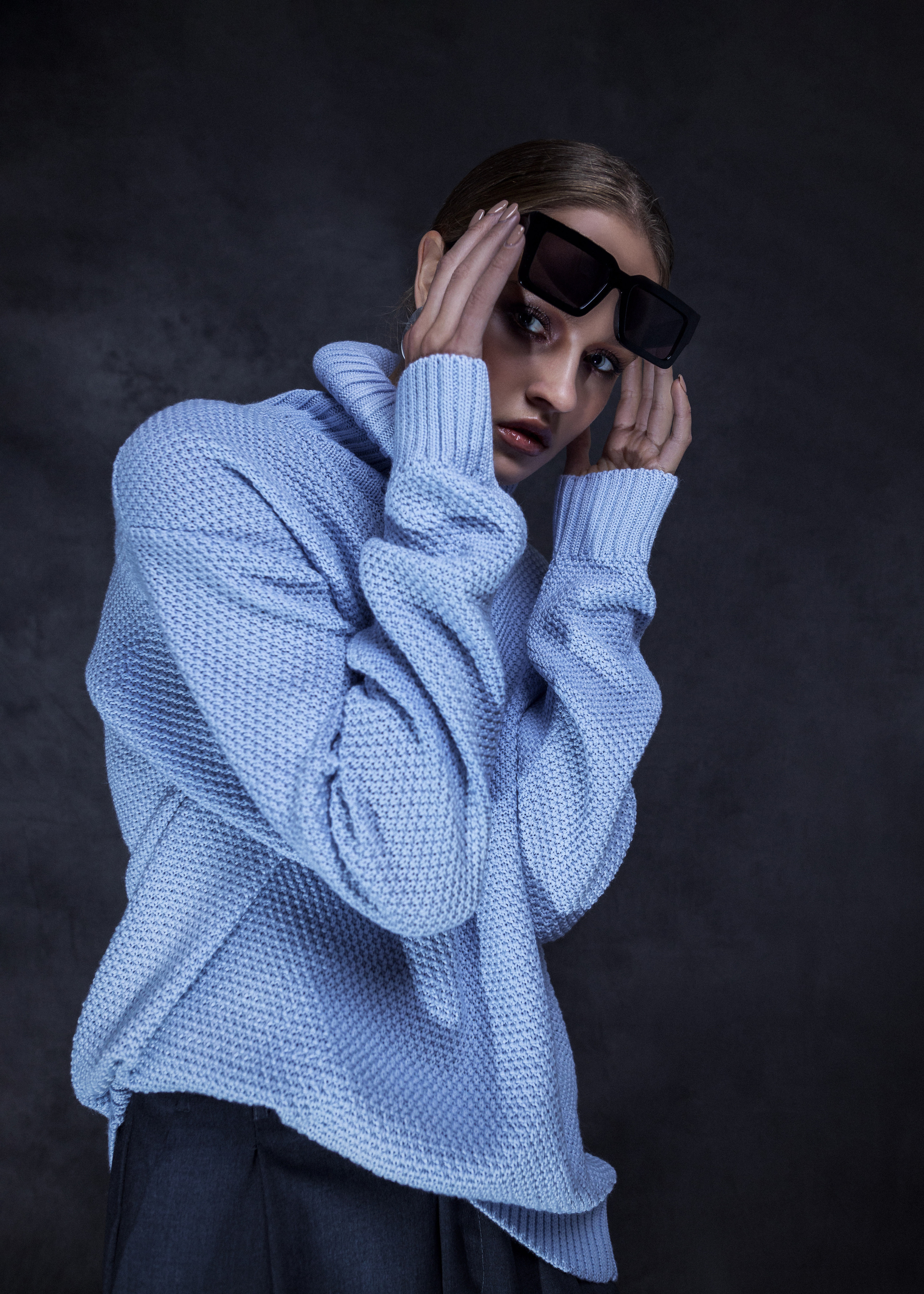 Tuuli Editorial “Light! Camera! Action!” 05.11.2022. Portree- ja perefotograaf Anton Hansen Tallinnas, Eestis