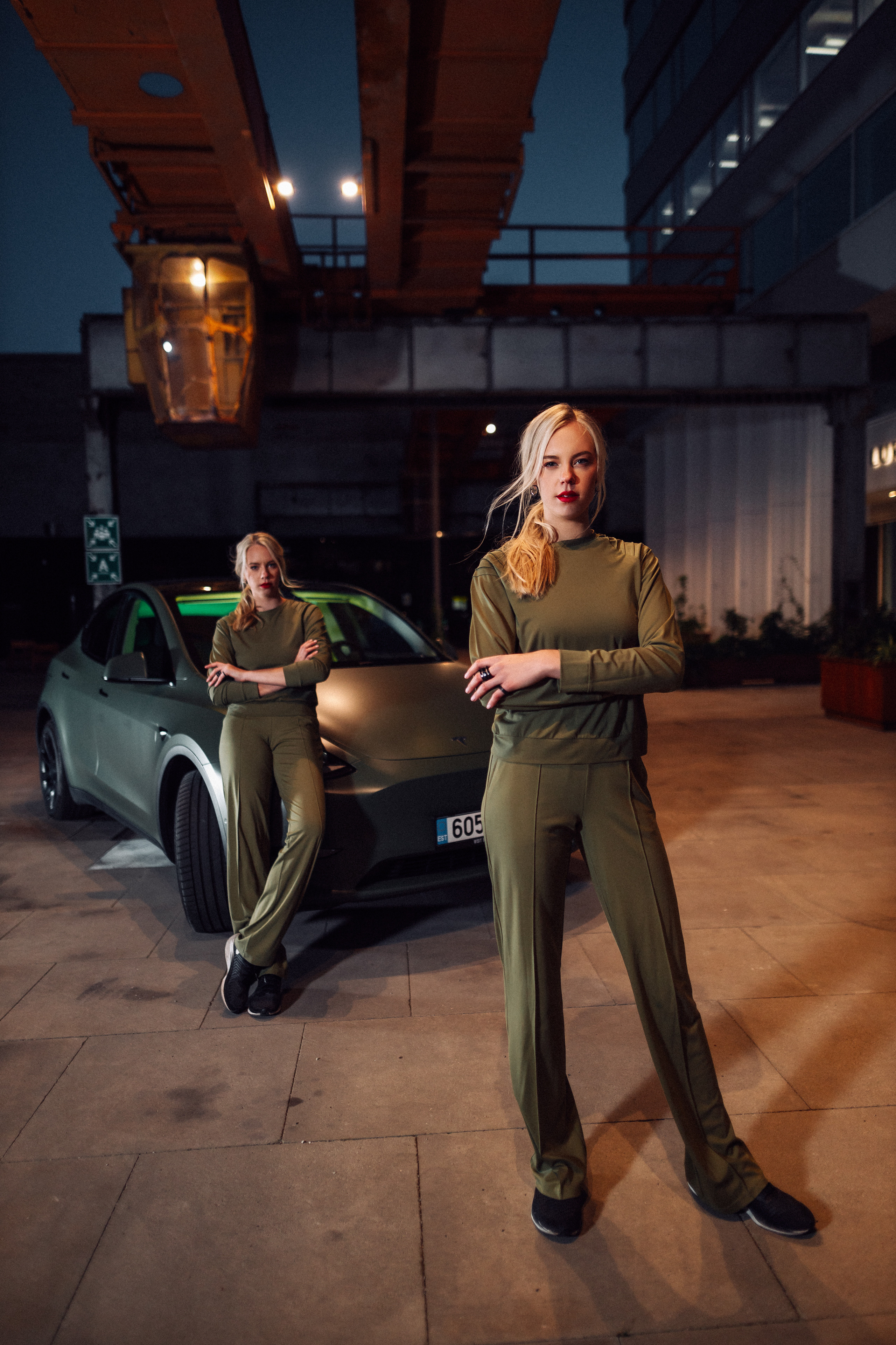 Sandra & Karmen 05.09.2022. Portree- ja perefotograaf Anton Hansen Tallinnas, Eestis