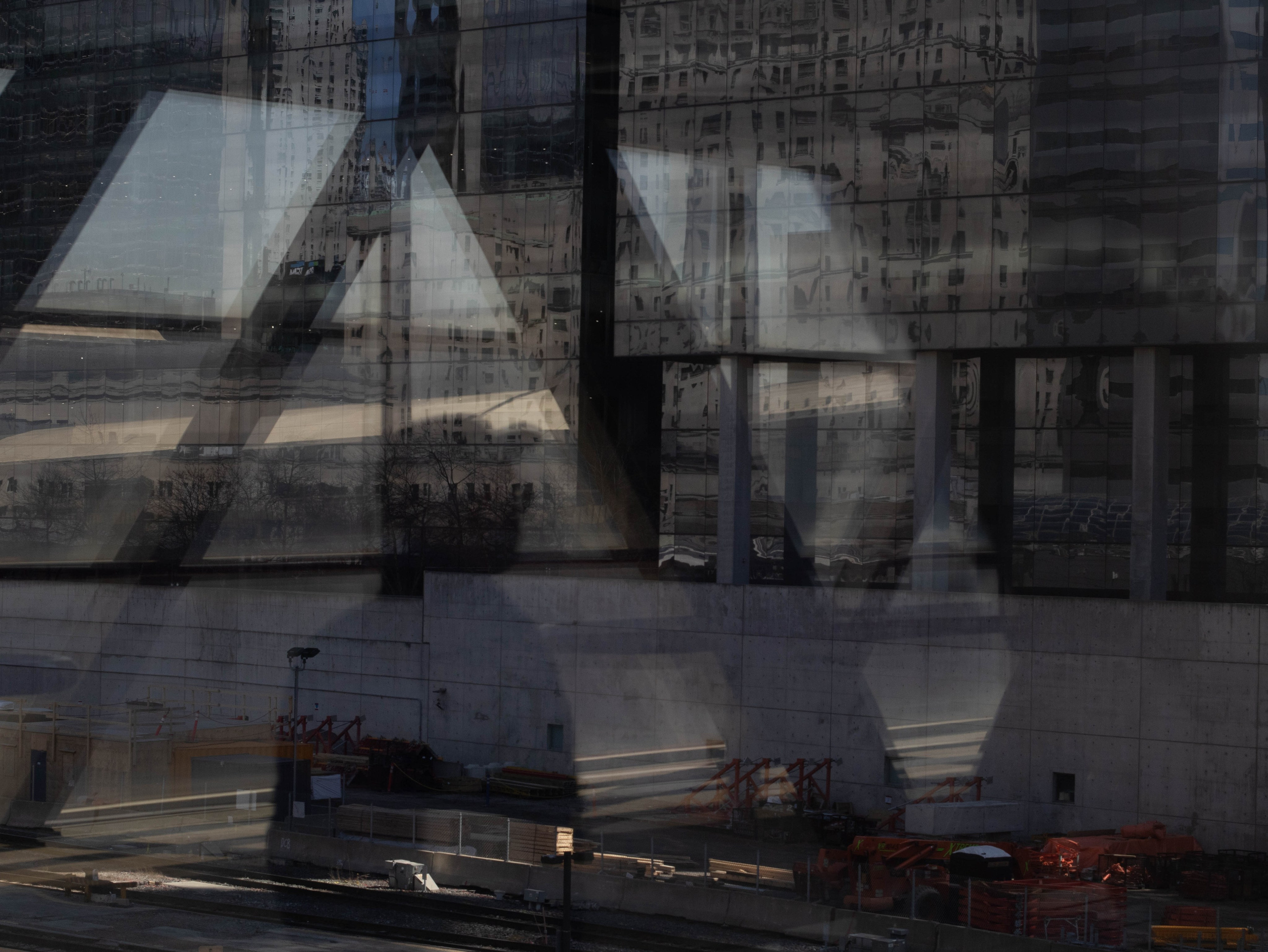 Creative photography. Toronto Portrait Photographer Lena Lac