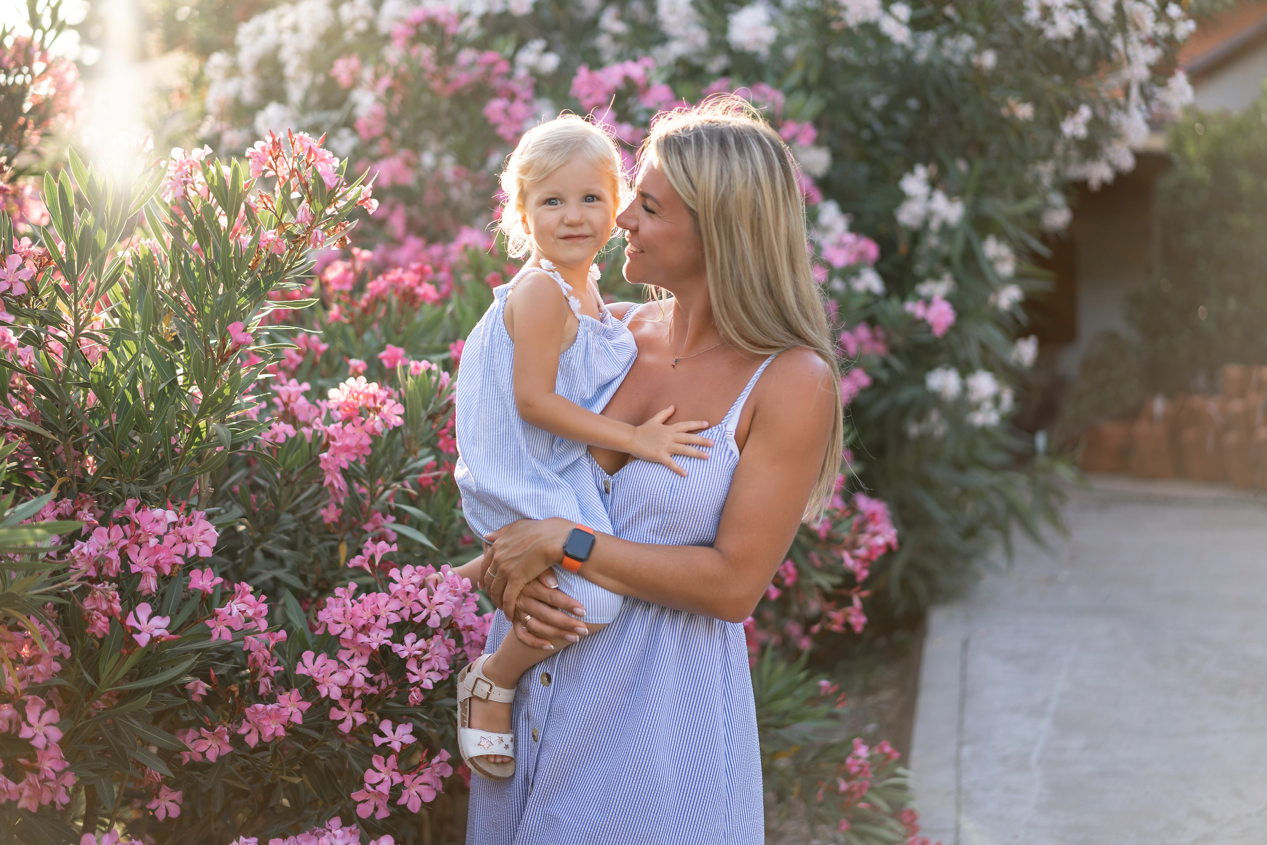 Milocer parkında aile fotoğraf çekimi