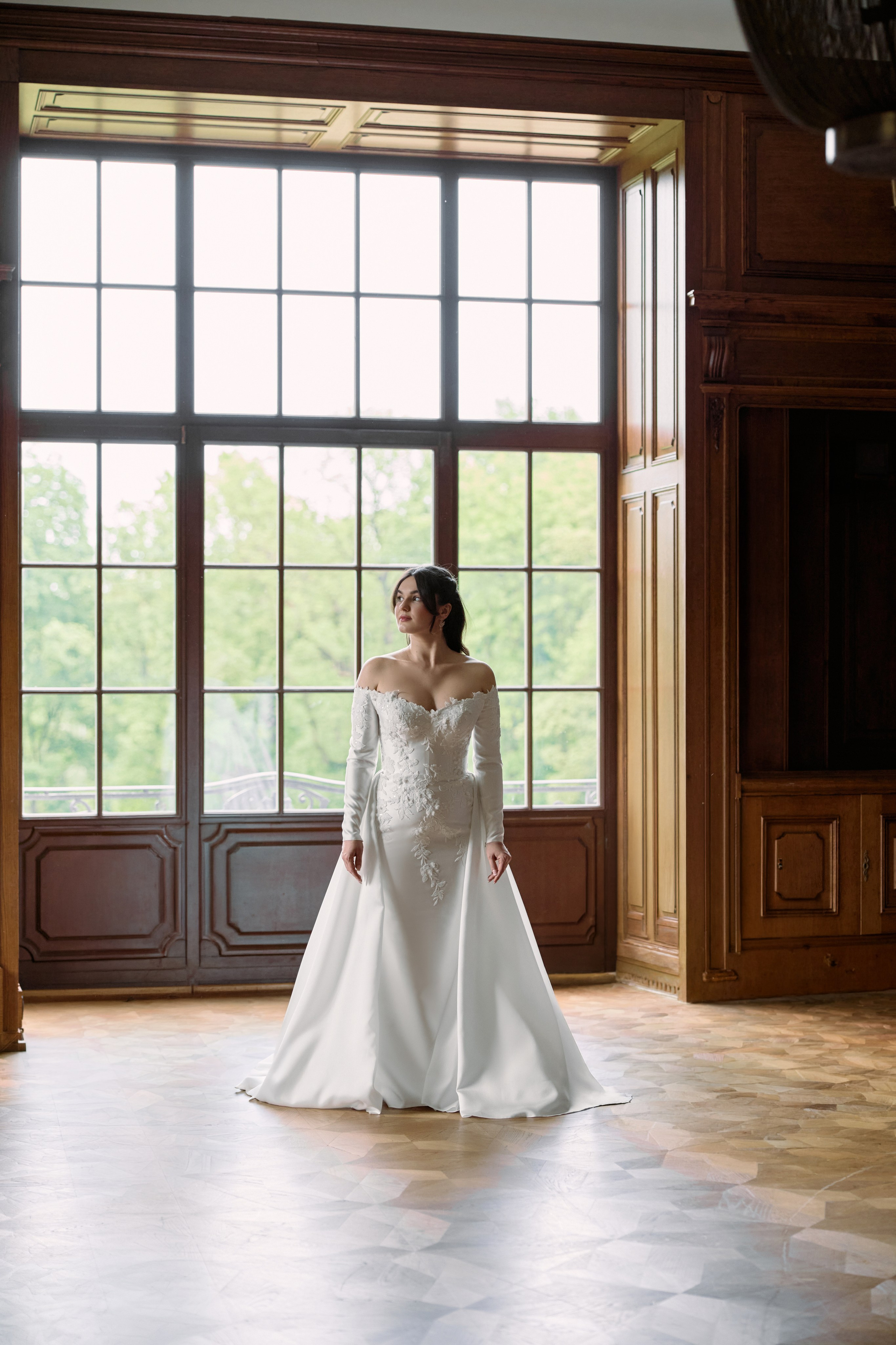 Wiktoria & Kacper. Pałac Goetz. Fotograf ślubny i rodzinny w Krakowie Yana Klymova