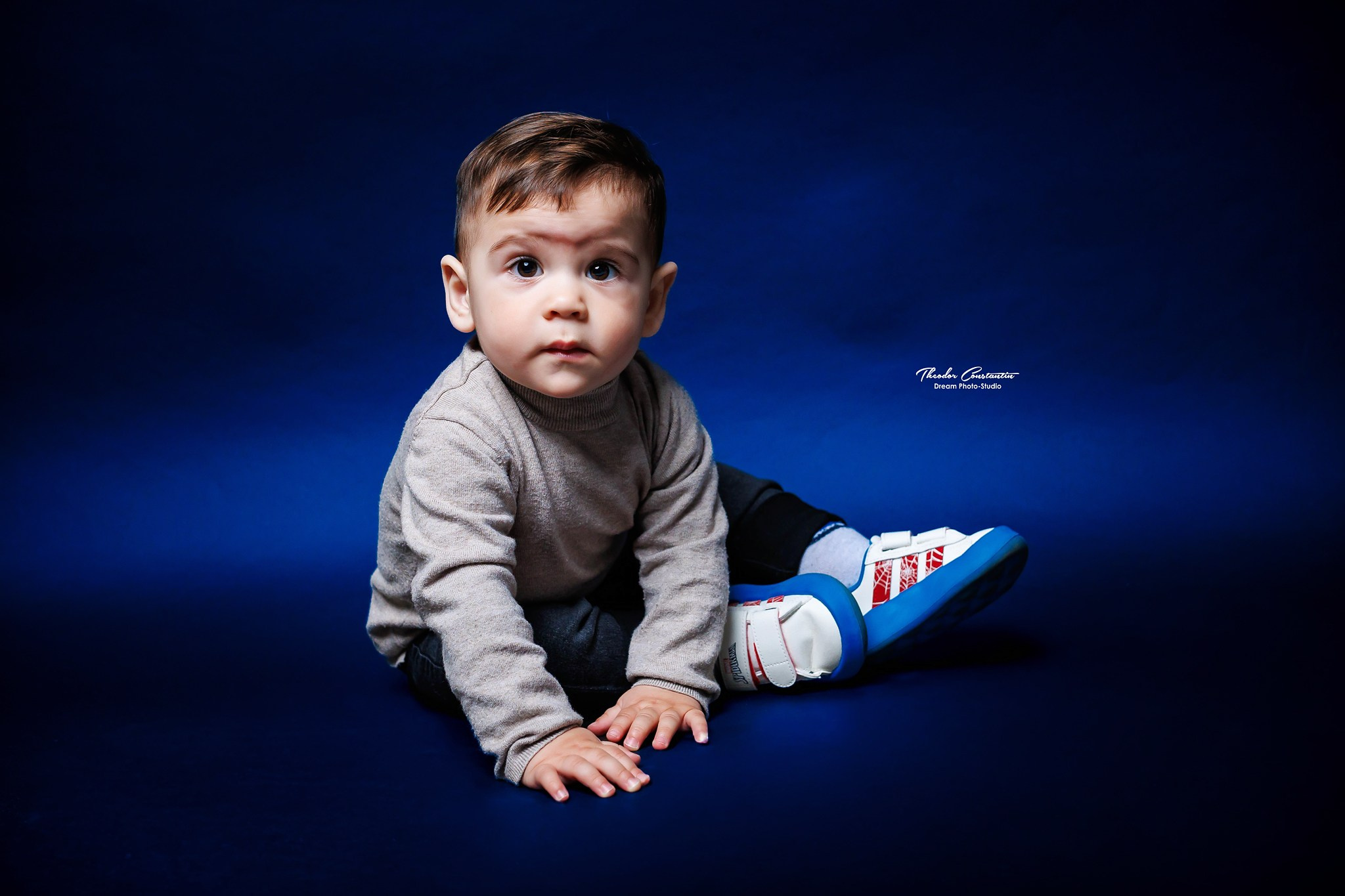 Studio. Dream Studio Galați – ședințe foto profesionale pentru familie, portrete și evenimente