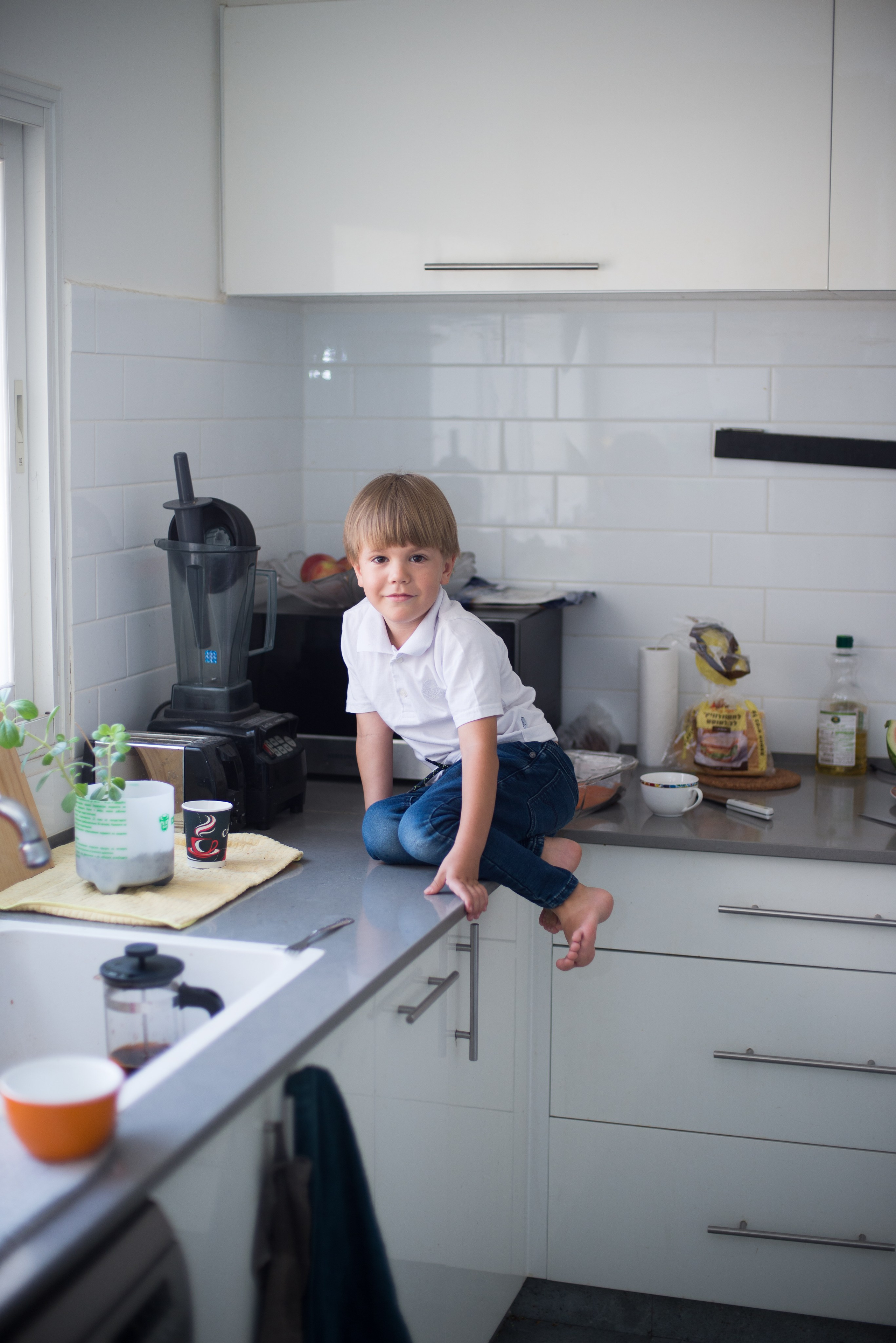 Катя, Андрей Мирон и Лео. Визуальный брендинг