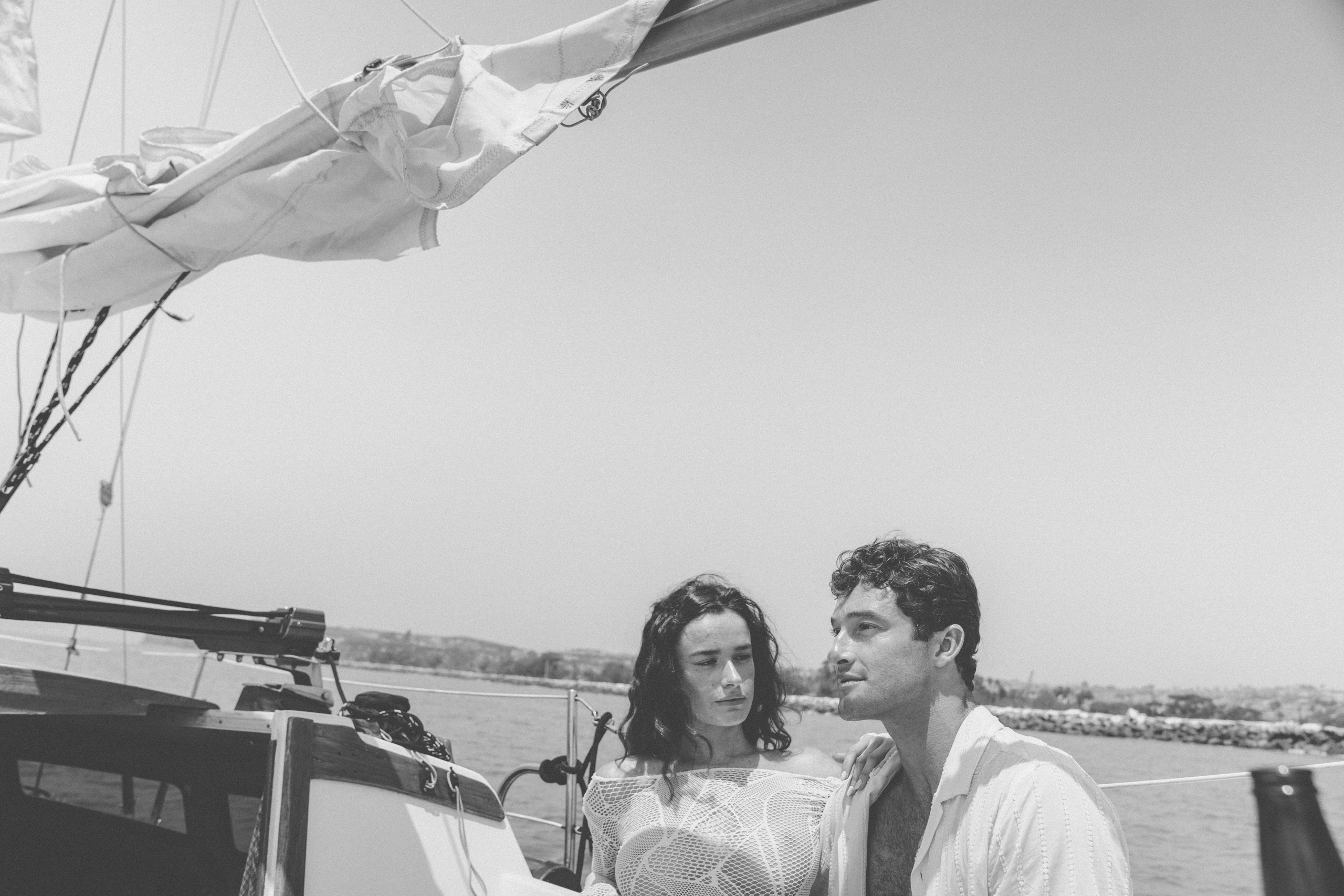 Love on the boat. Main