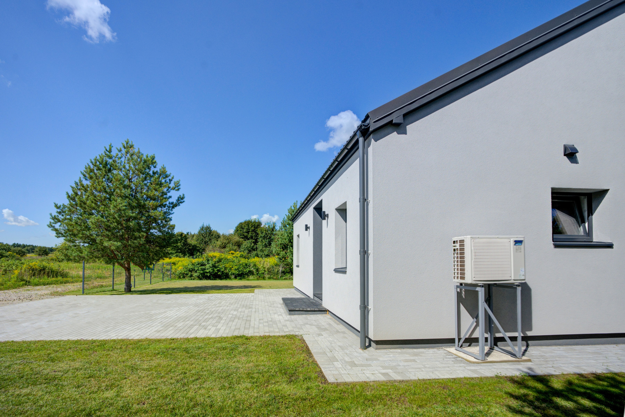 Knignešių g. namas. Elina Sapiega fotografė Vilniuje