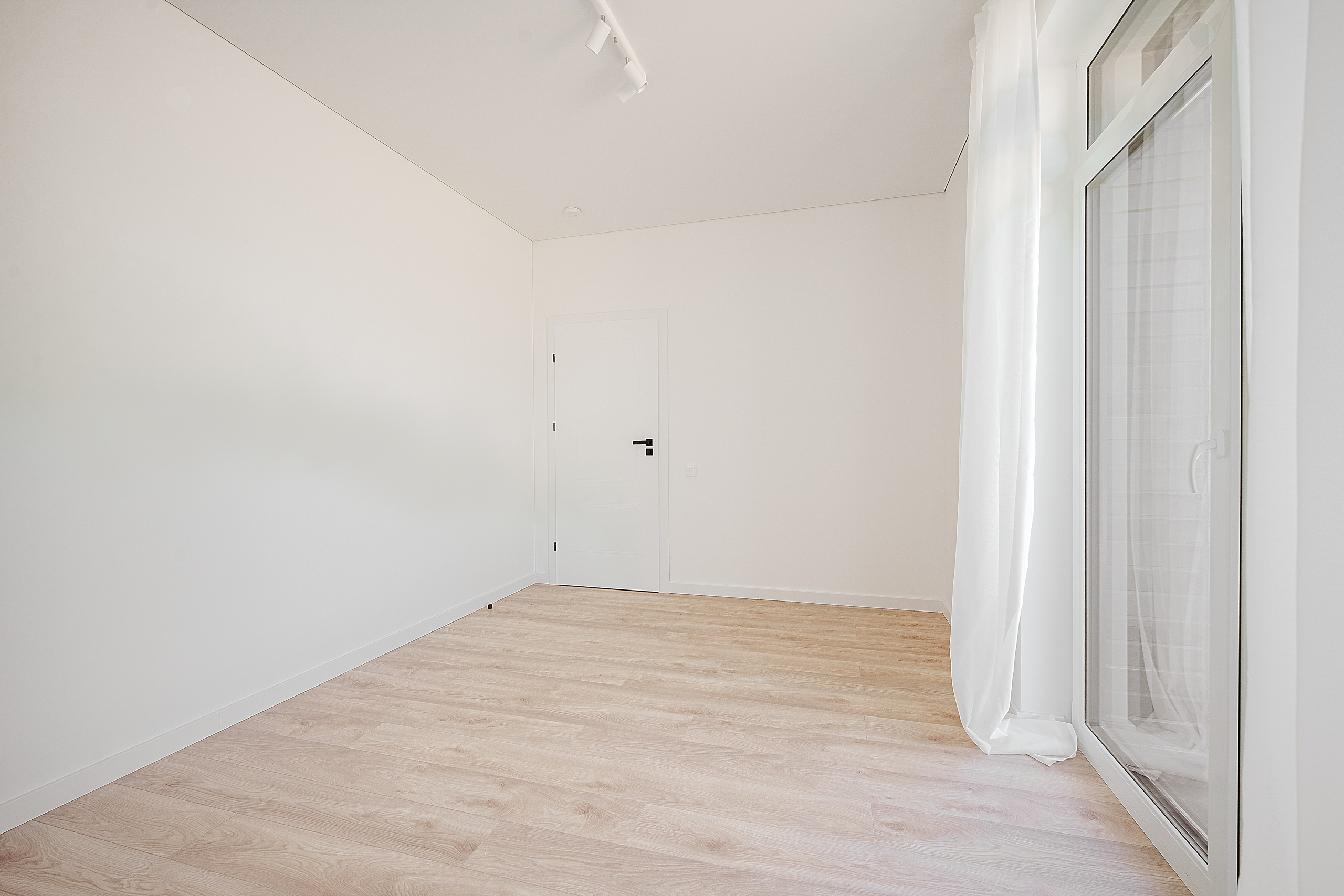 Vaikystės g. 19a. Elina Sapiega fotografė Vilniuje