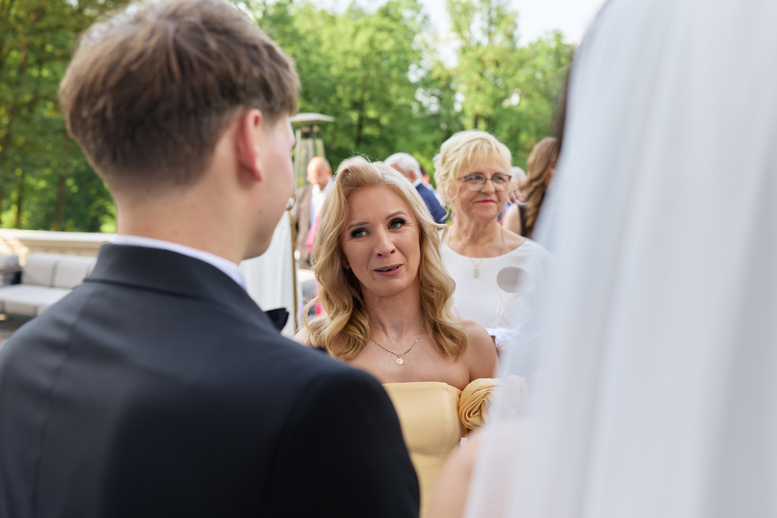 Wiktoria & Kacper. Pałac Goetz. Fotograf ślubny i rodzinny w Krakowie Yana Klymova