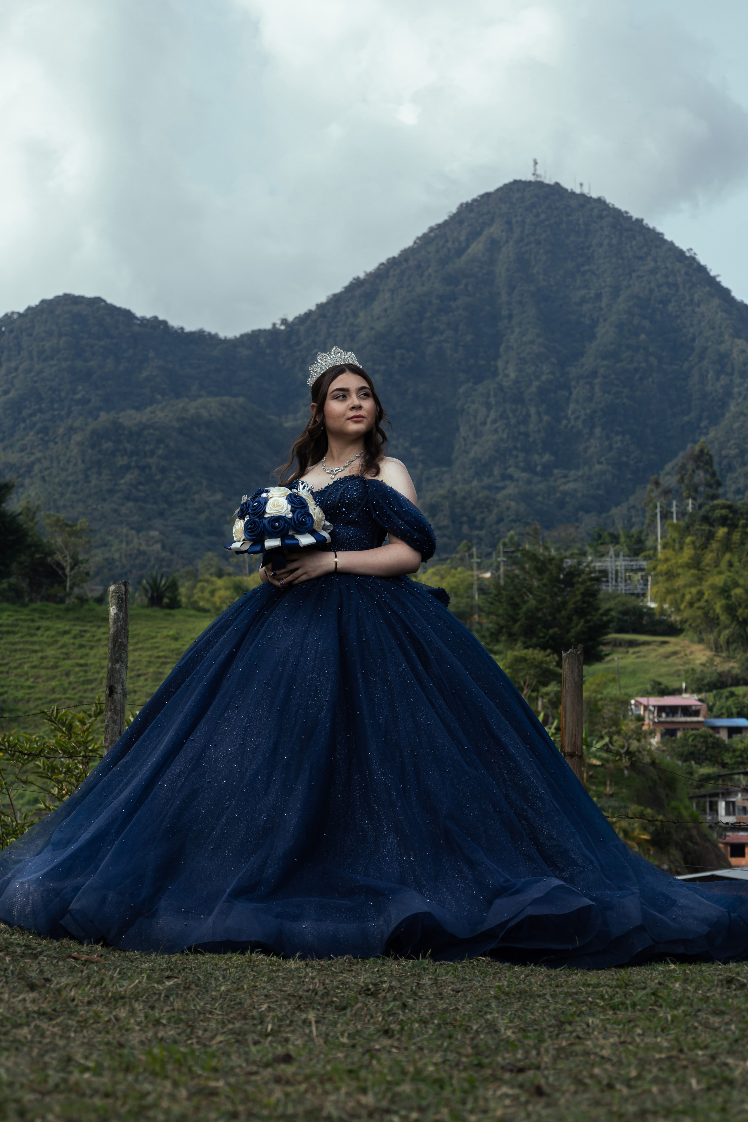 Fotógrafo para fiestas de 15 años pre 15 años álbum de fotos para 15 años fotografías de princesas las mejores fotos de 15 años. Fotografía profesional para su evento y marca personal