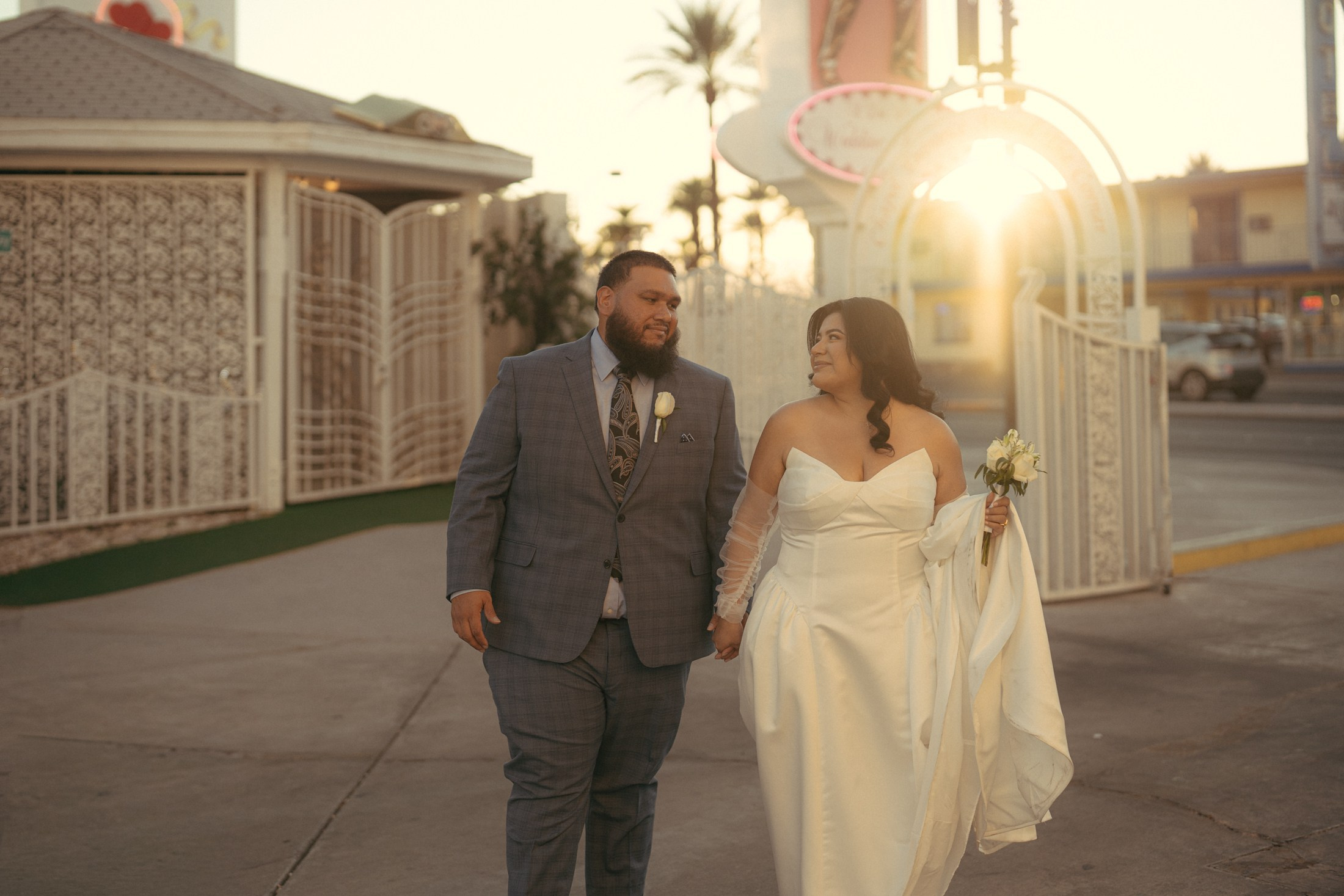 Miriam&Tino. Wedding & elopement photographer Viktoriya Kravtsov. Las Vegas