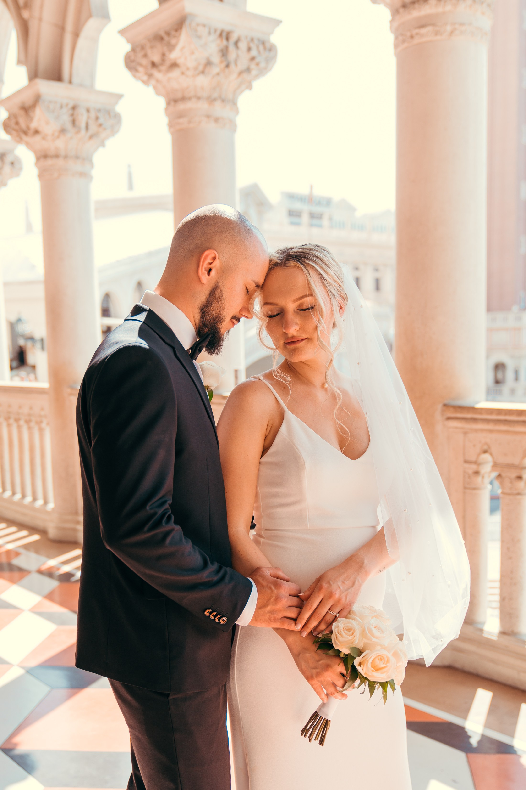 Oksana&Ivan. Wedding & elopement photographer Viktoriya Kravtsov. Las Vegas