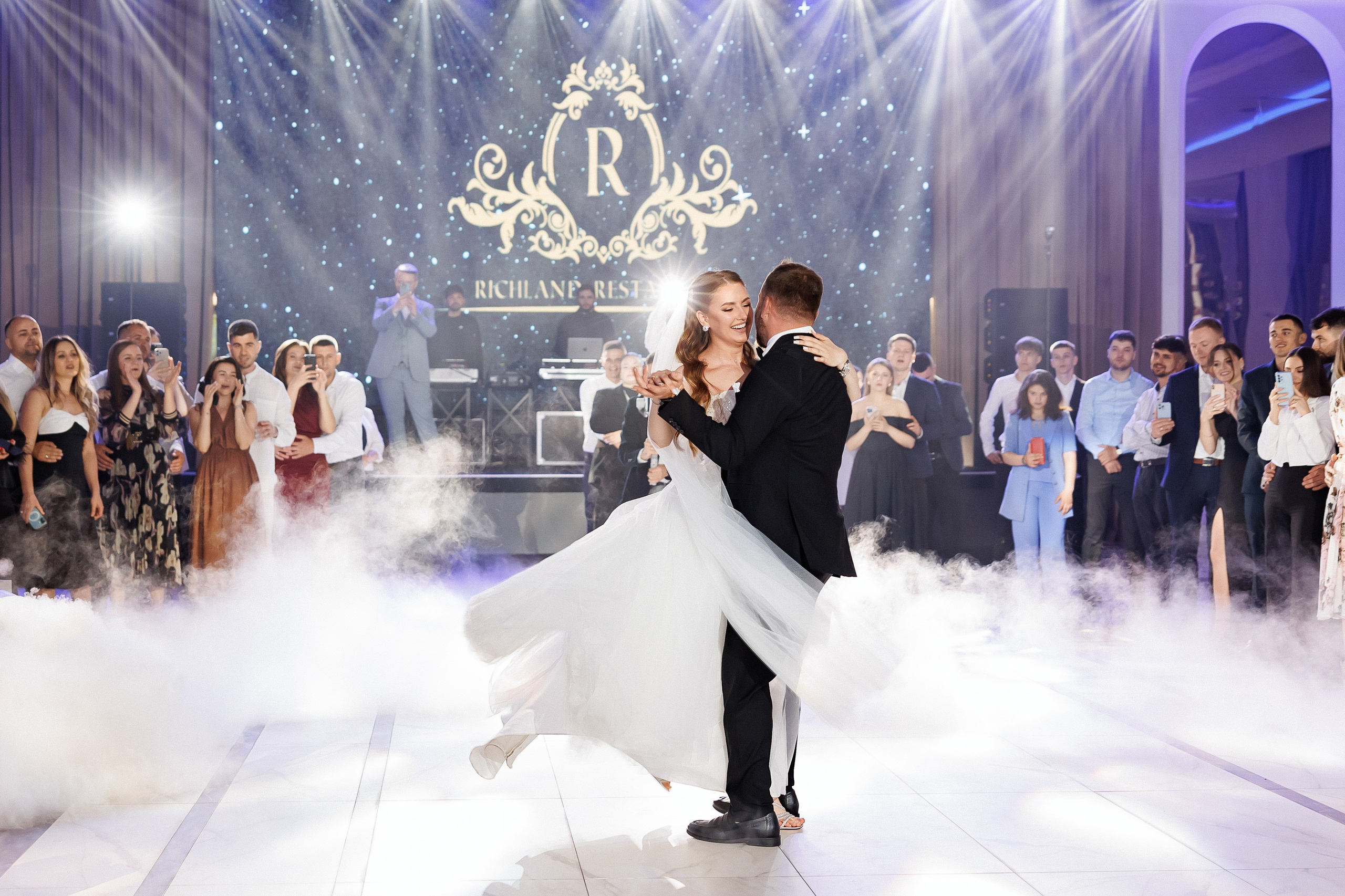 Ion & Djulieta — Richland — Wedding Day. Servicii Foto și Video 067188353