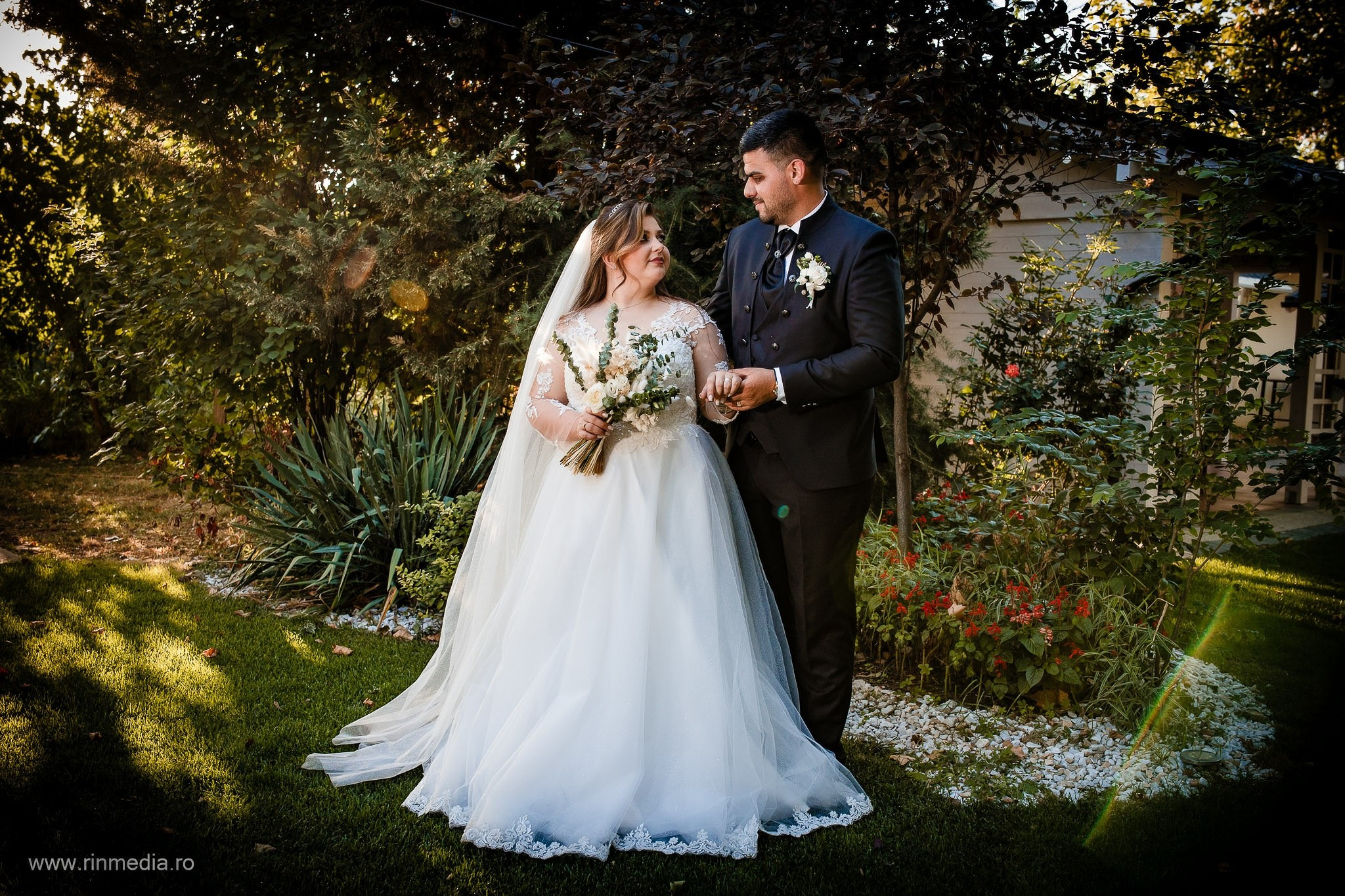 Roxana & Victor. Fotograf de Nunta Focsani