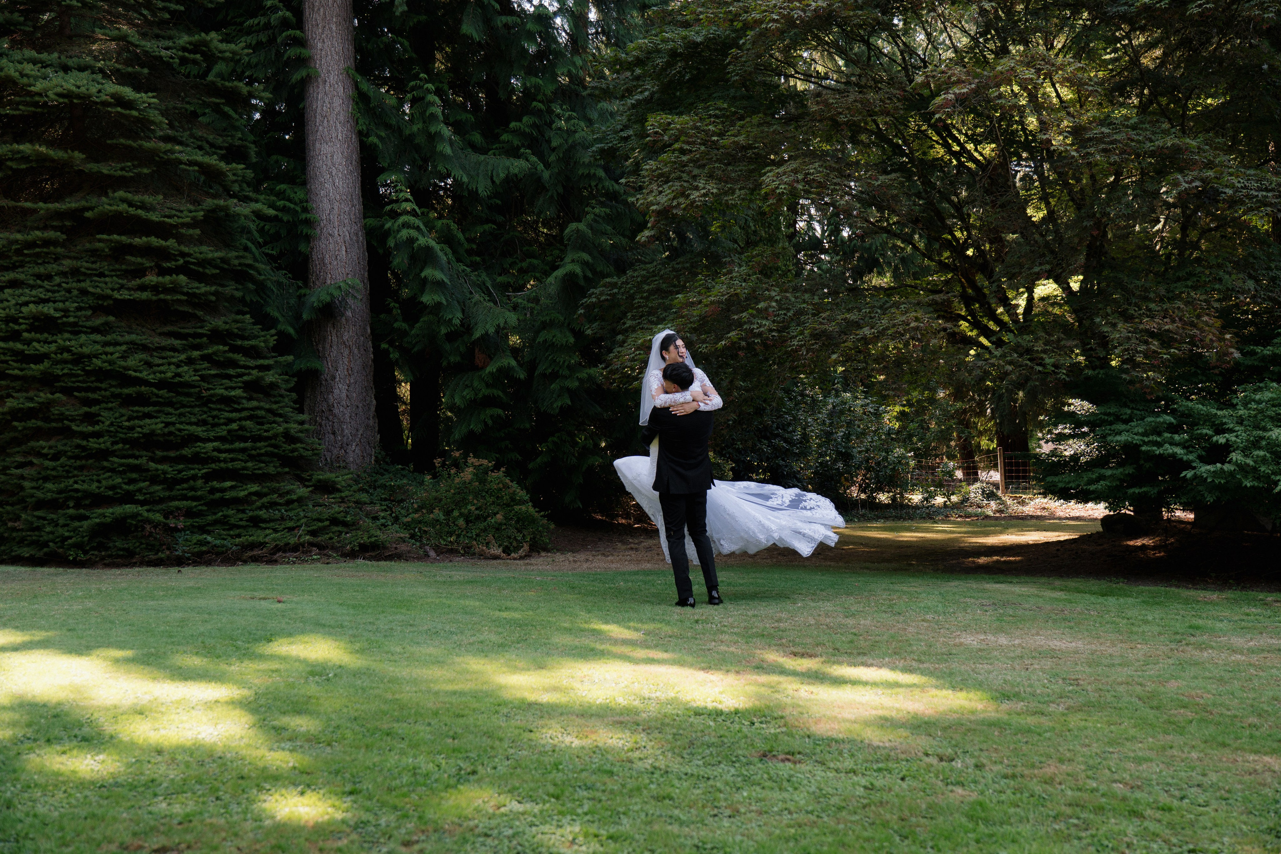Arianna and Cristopher | Intimate Wedding. Photographer in Washington Sophia D