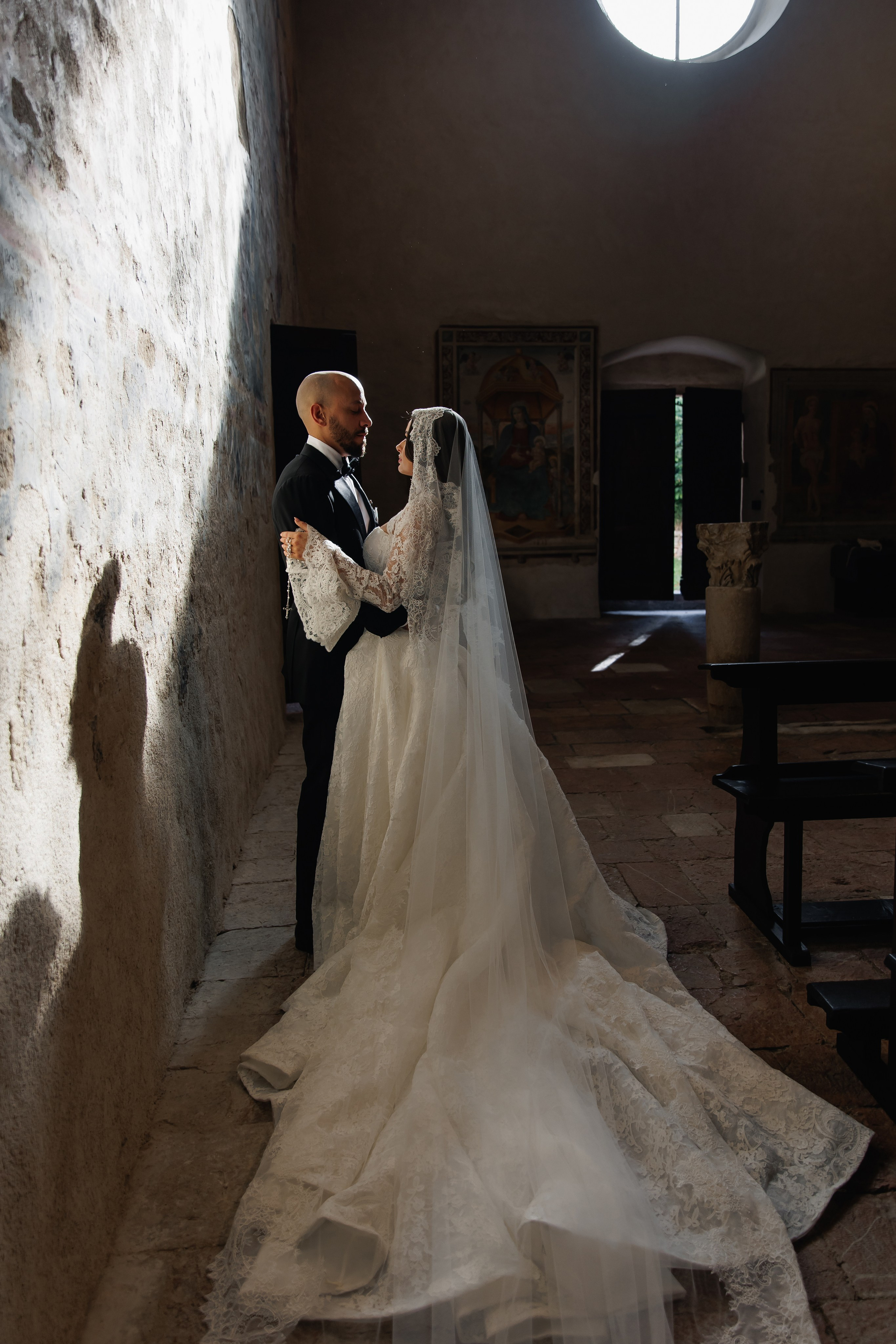 Charlotte & Anthony. Wedding Photographer Rome Tuscany Como Sicily Puglia Amalfy Italy- Oksana Savenchuk