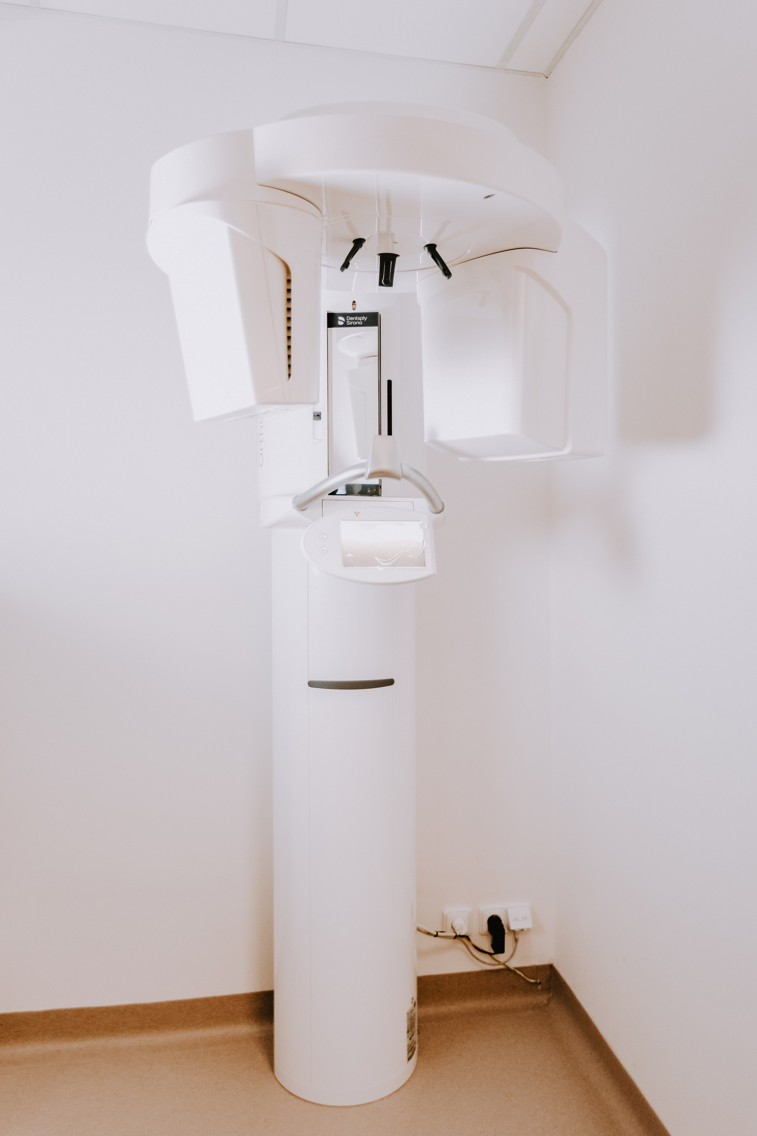 EDClinic dentistry in Prague. ANNA-MARIA PHOTO CONTENT CREATOR — фотограф, эстет, художник и визуальный эксперт в Instagram, работающий в Праге