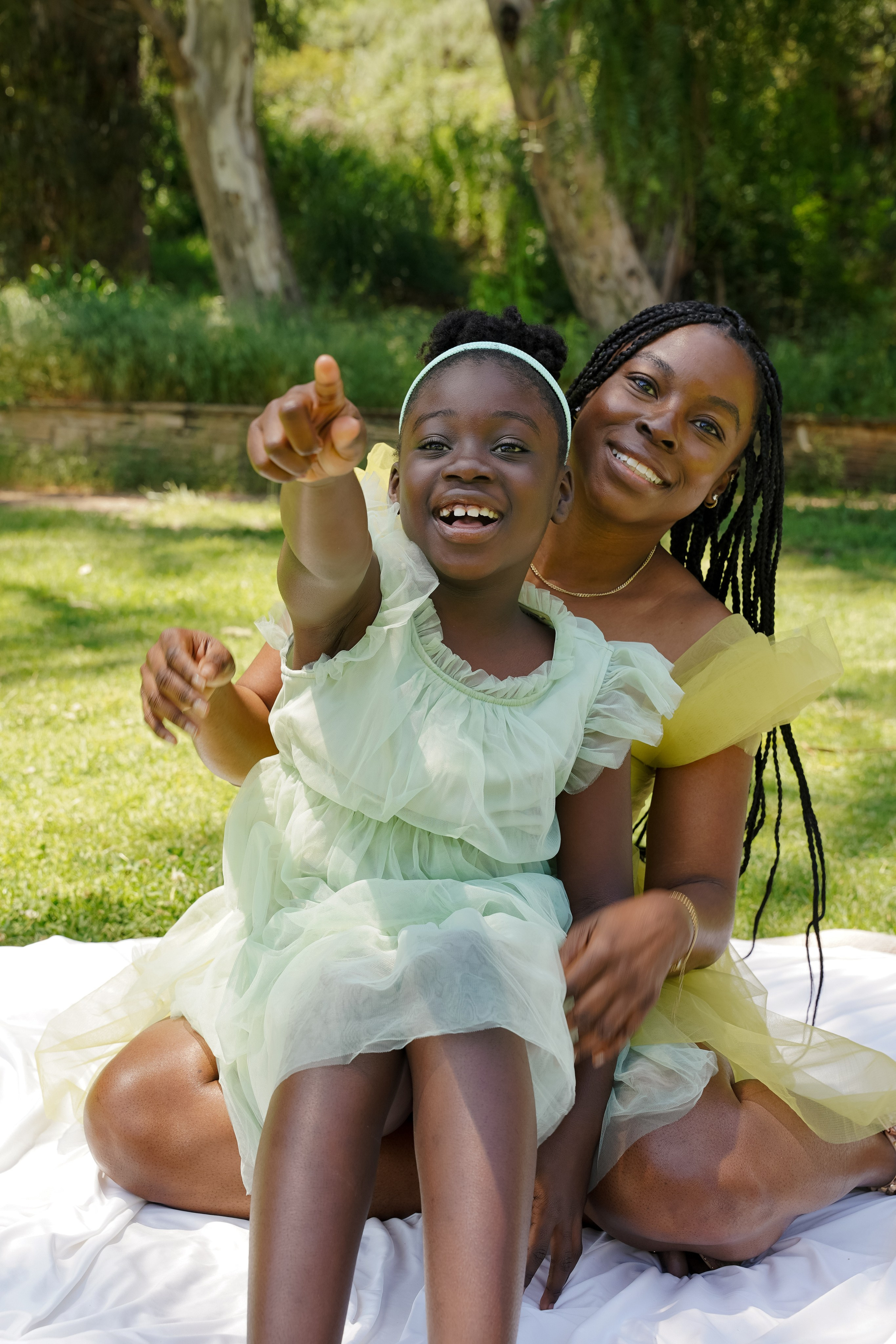 Santa Monica Family photographer. Los Angeles family photographer. Family photography. Family photoshoot. Maternity photoshoot. Beach family photoshoot. Home family photoshoot. Maternity beach photoshoot. Family holiday photoshoot. Family photographer. Photographer for families