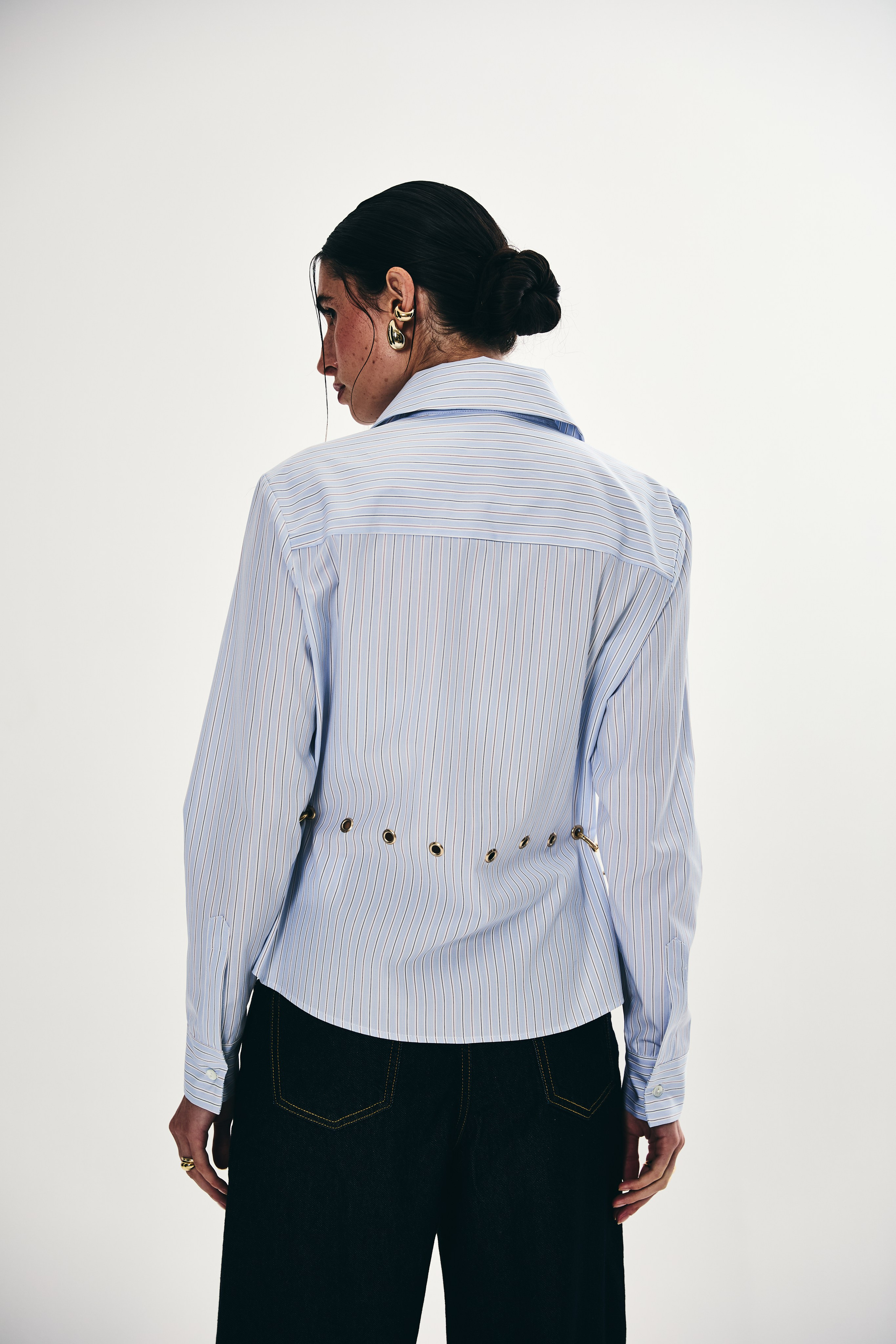Photoshoot for a clothing brand. Annakupryianets.wfolio.pro