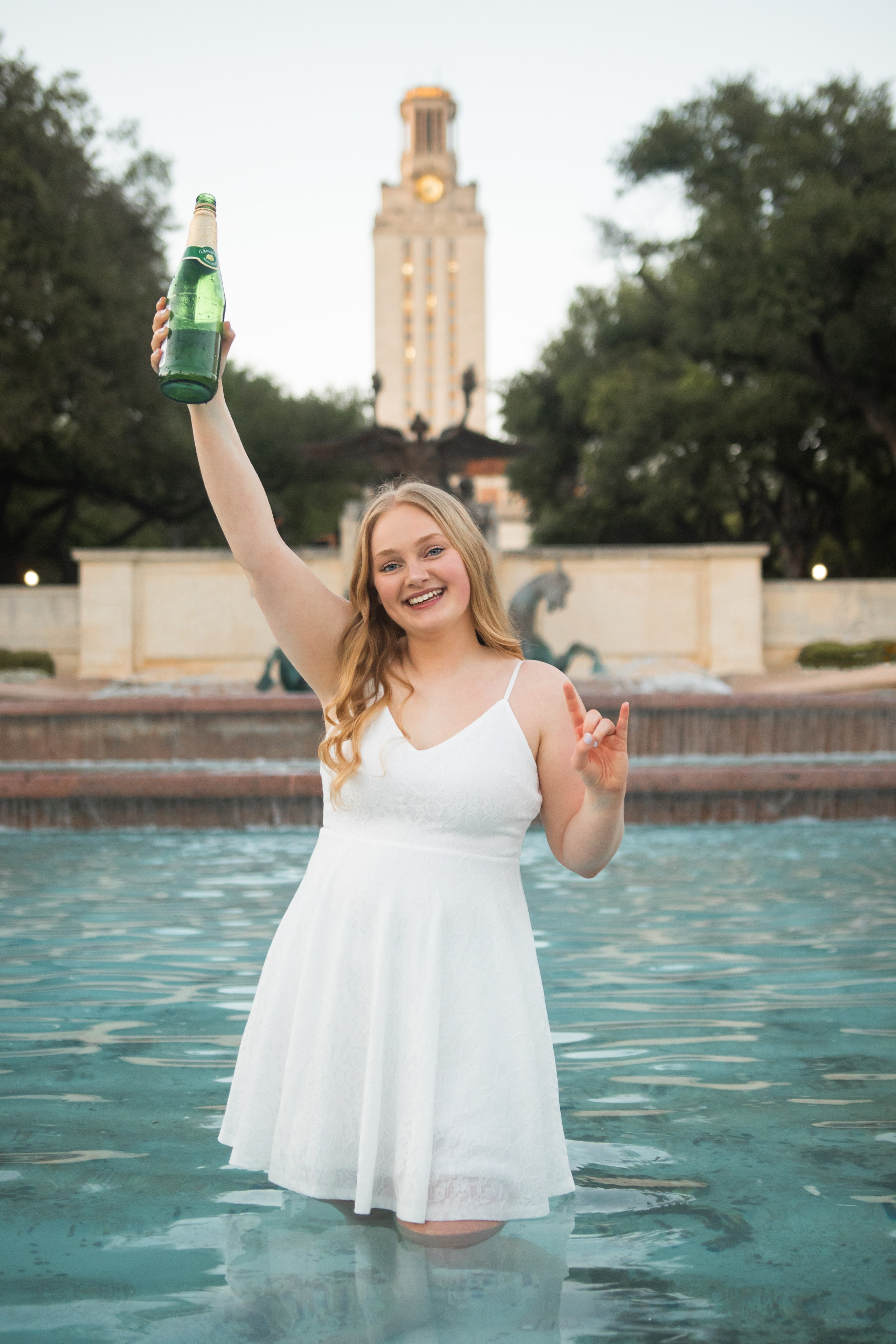 Kristen’s senior photoshoot at the University of Texas Austin