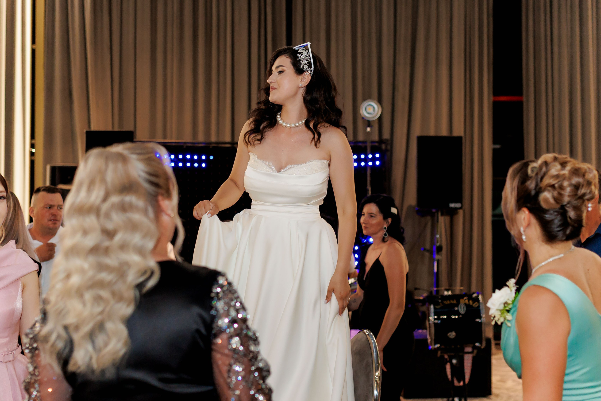 Nunta Nicoleta & Răzvan | Fotografie & Videografie Profesională. Servicii foto-video profesionale, pentru momente de neuitat